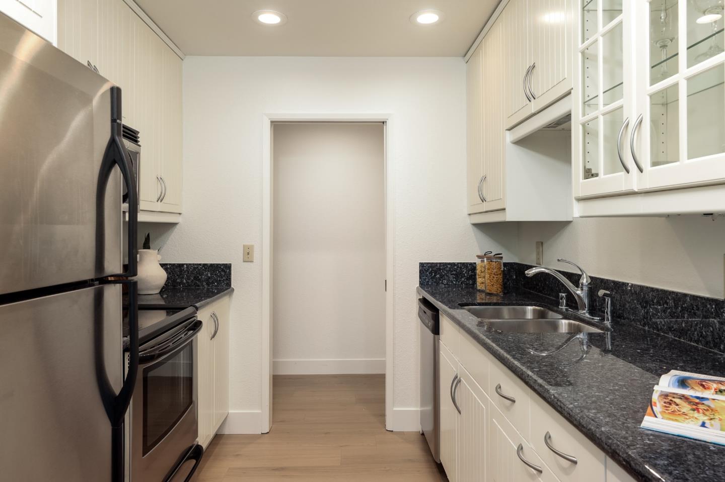 264 N Whisman RD 19
