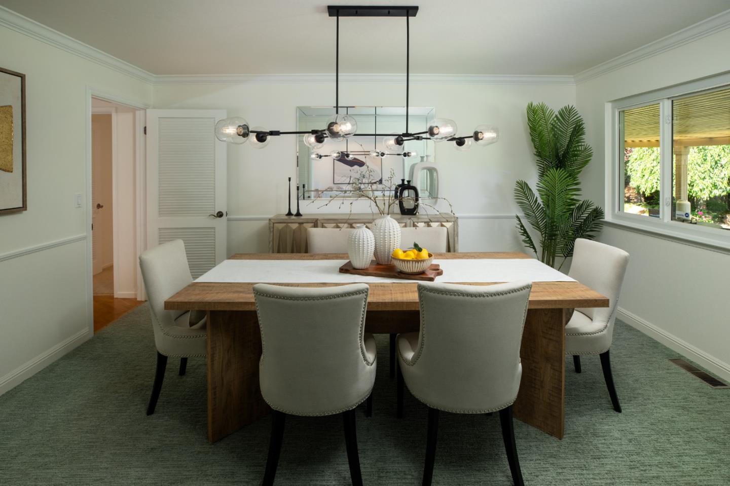 1061 Saint Joseph Avenue