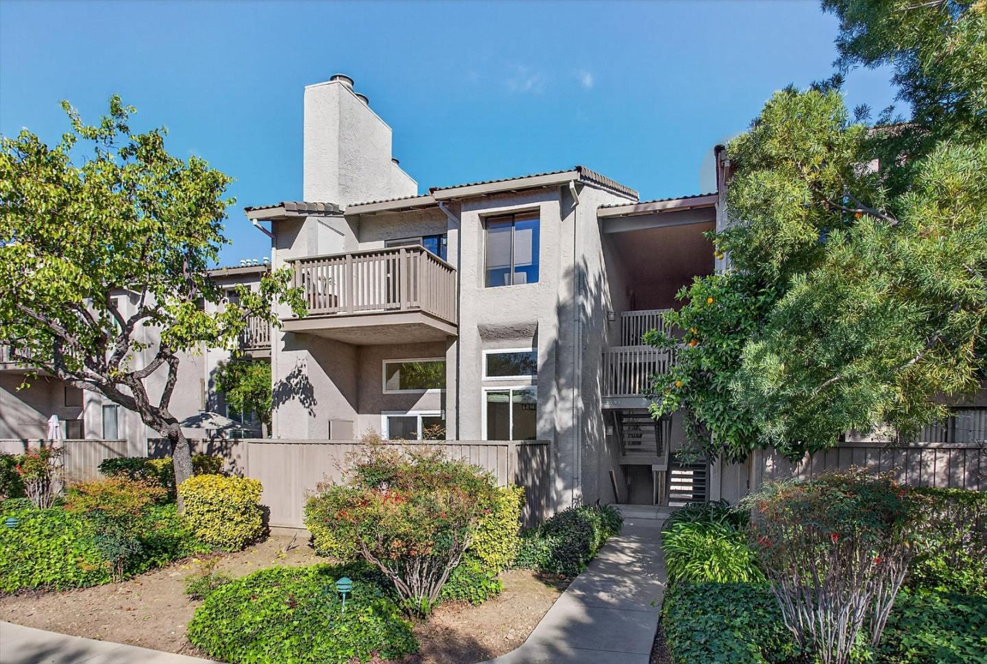 2289 Sun Glory Lane A