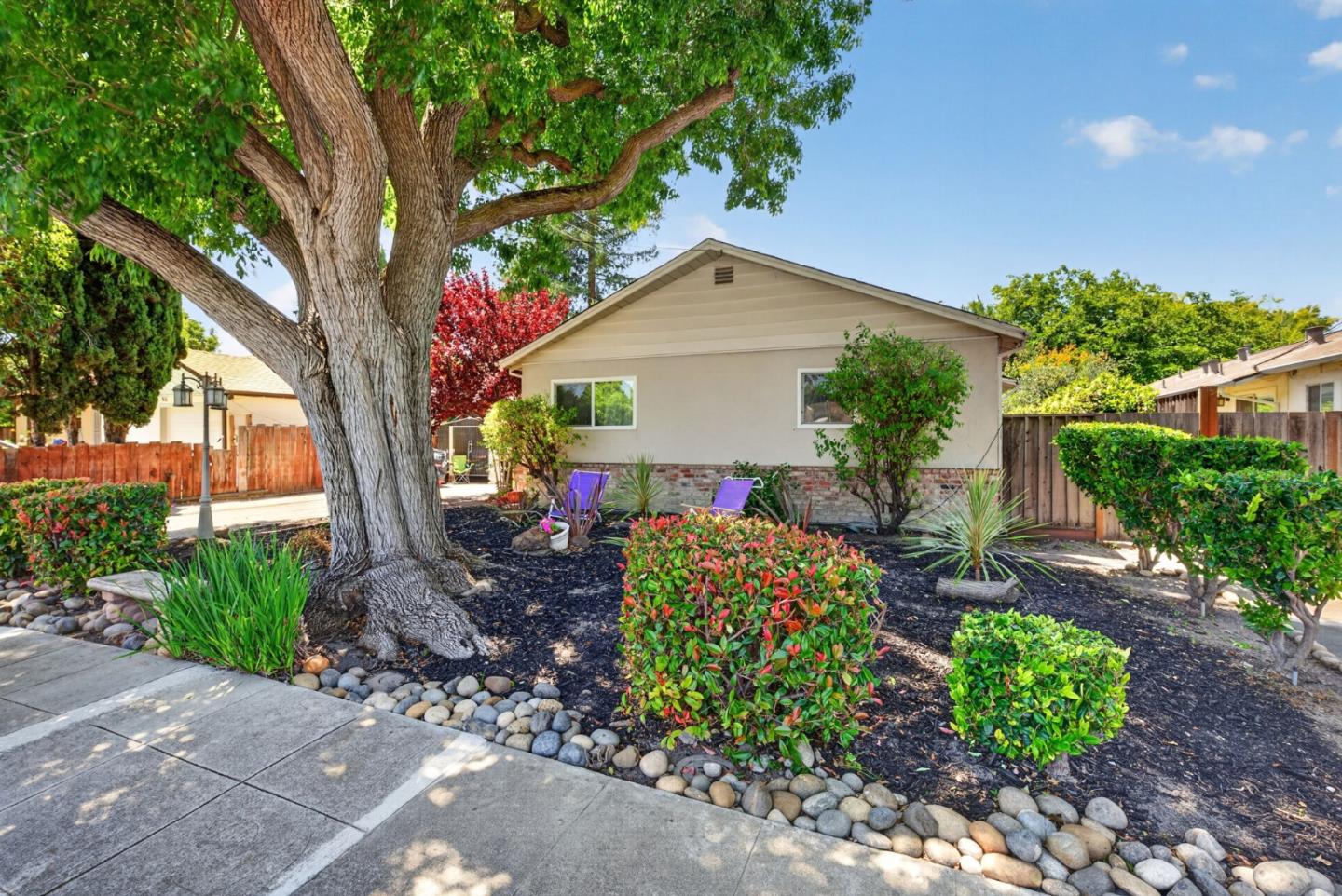 508 Tyrella AVE