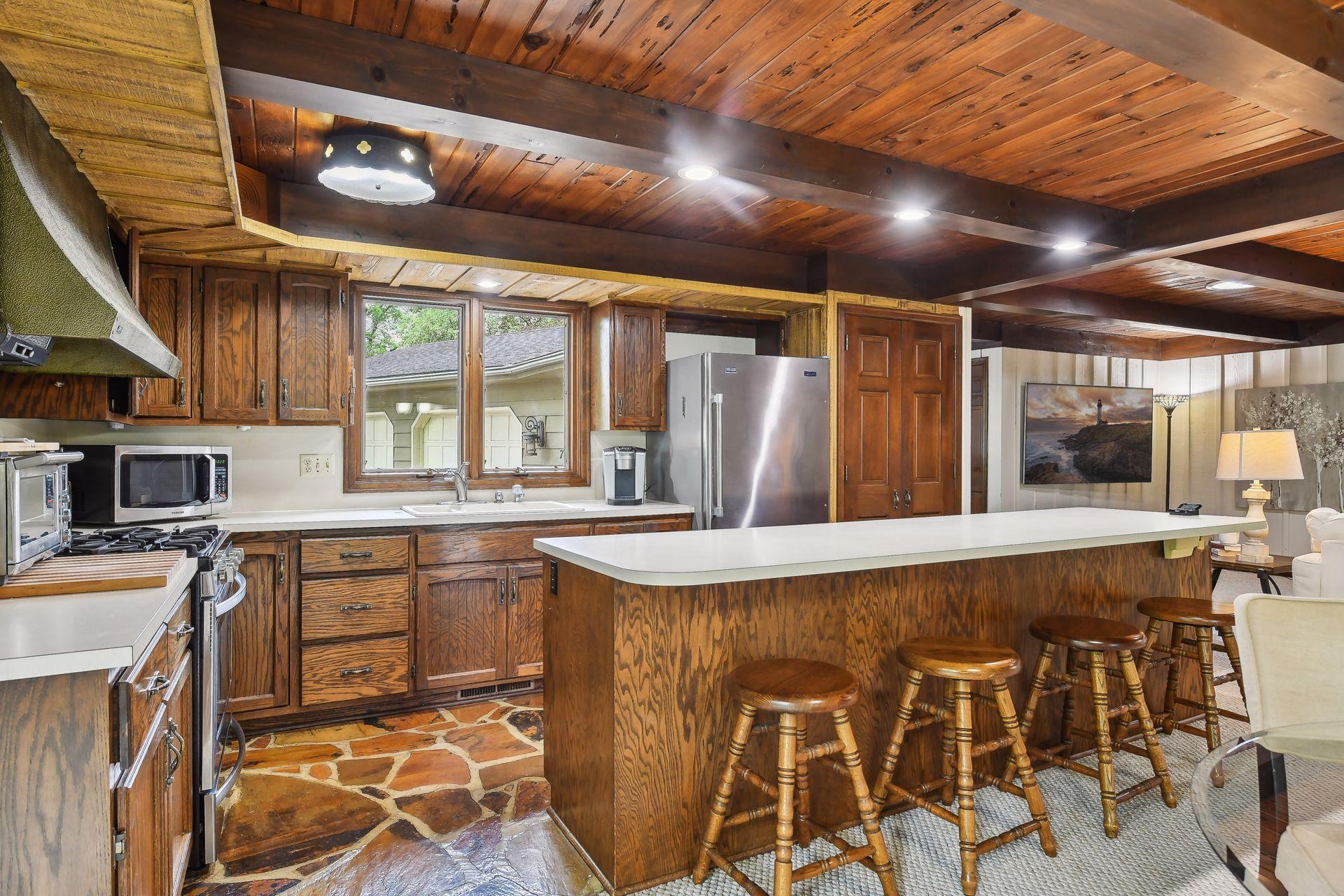 7848 Bavaria Road