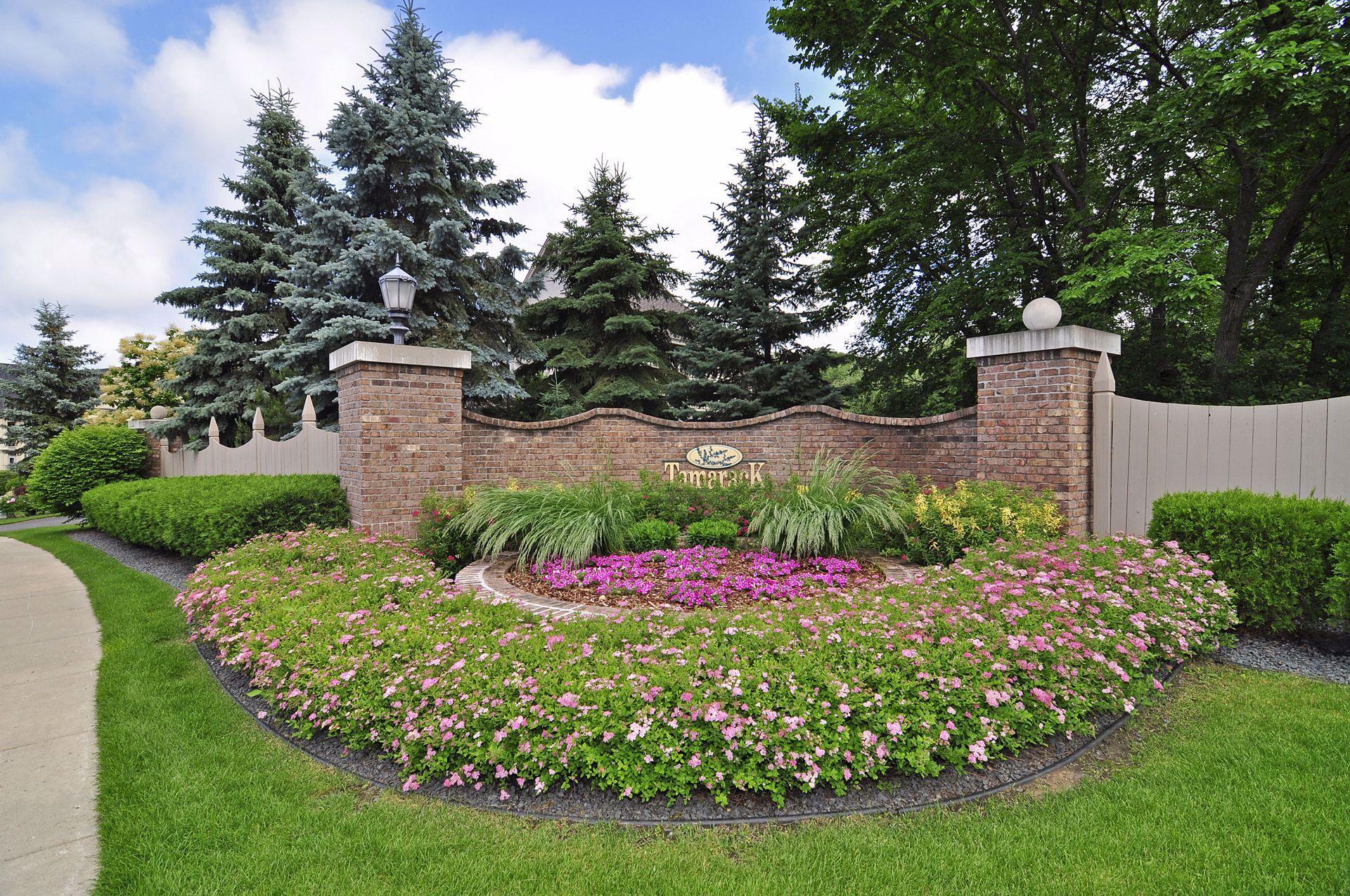 5458 Tamarack Circle