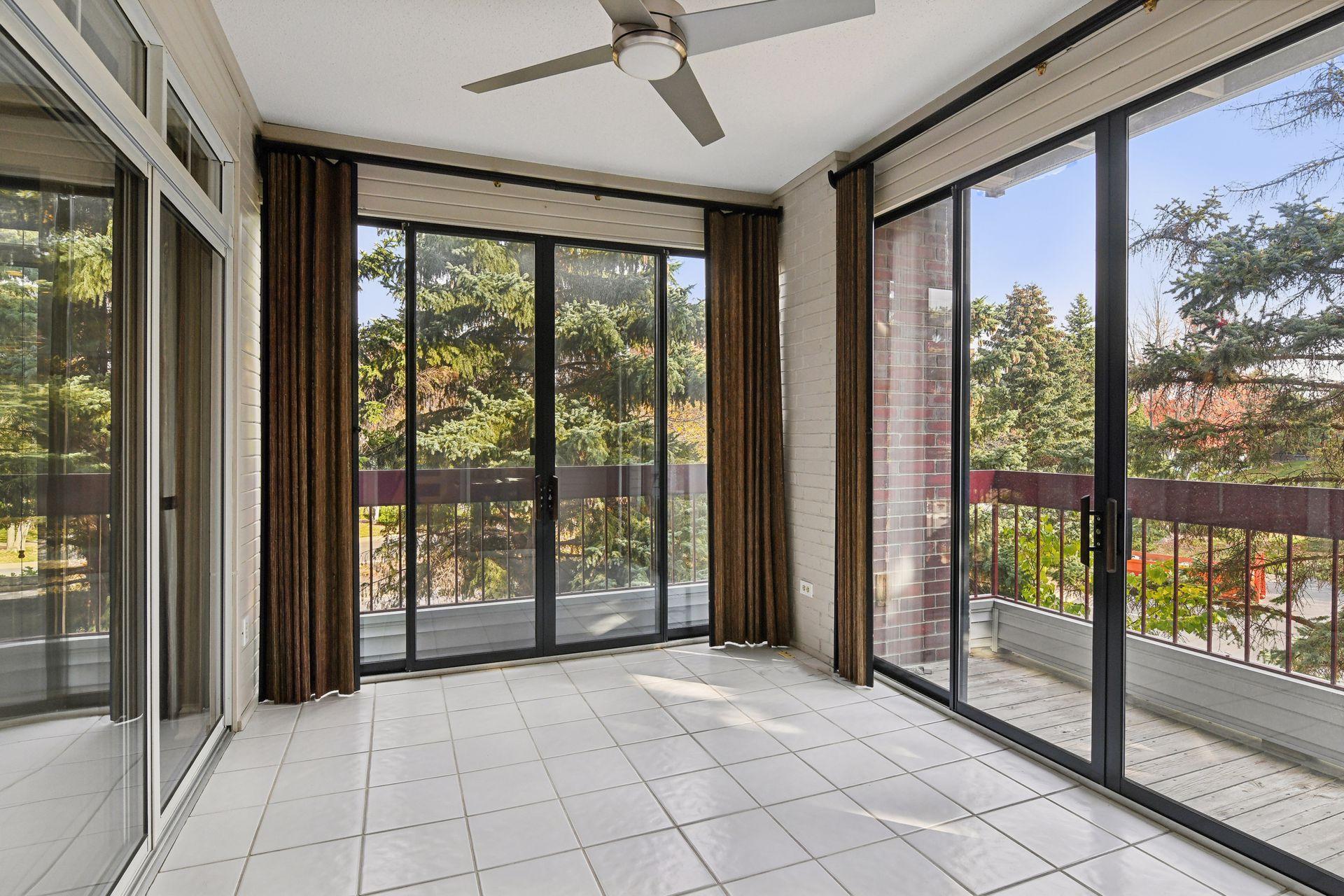 7400 Edinborough Way Unit: 5208