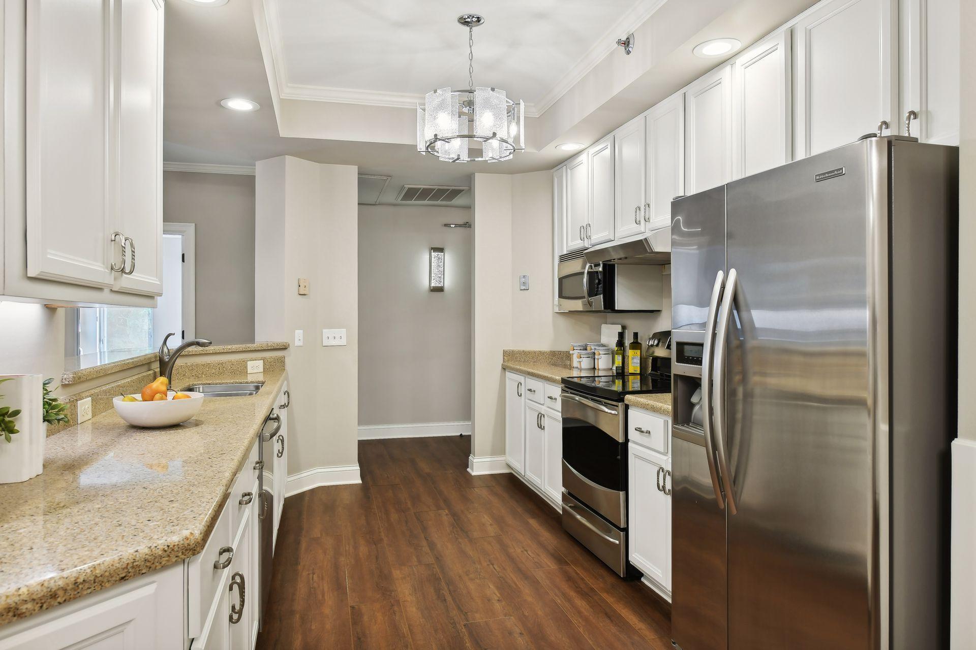 7400 Edinborough Way Unit: 5208