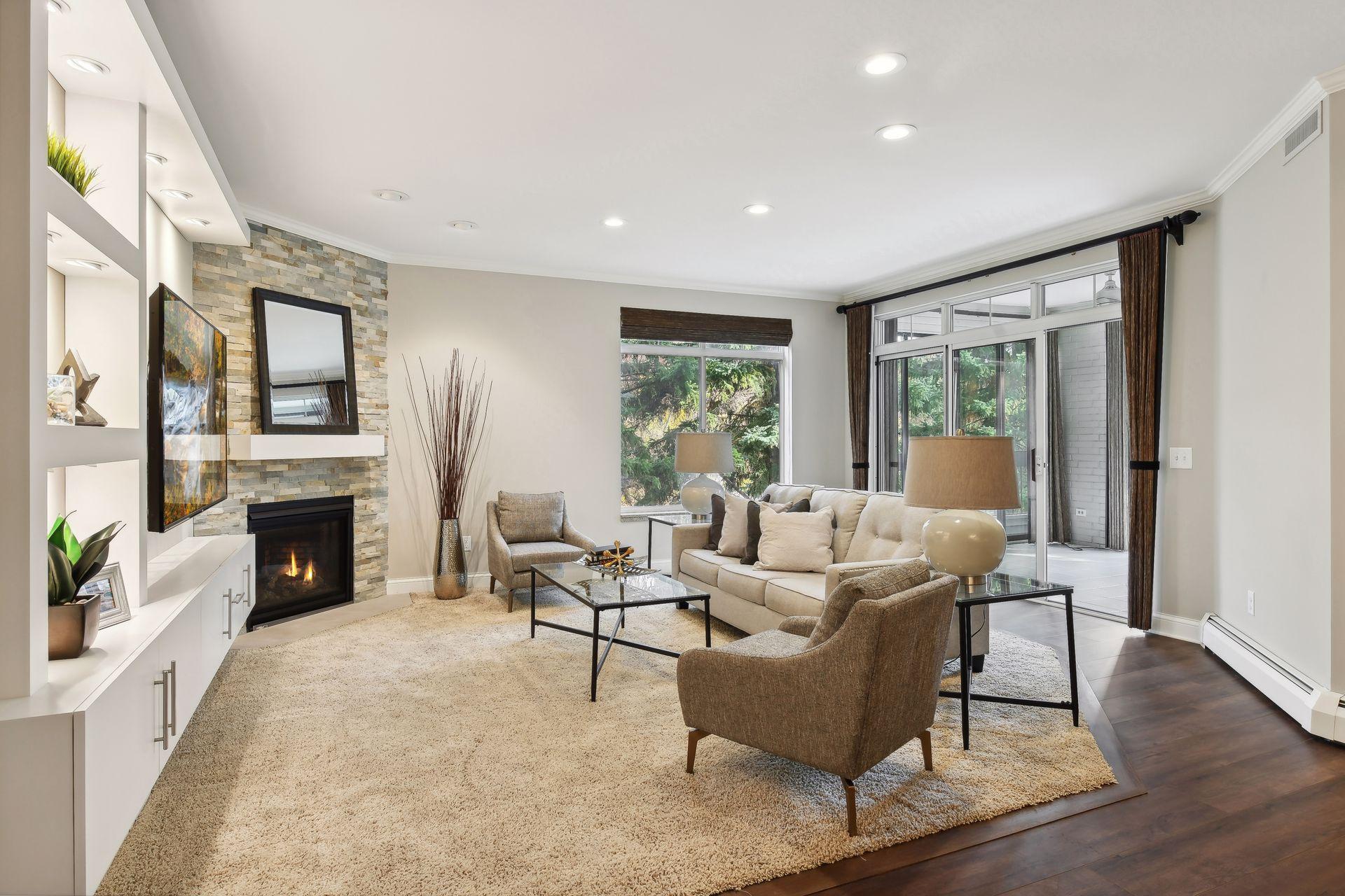 7400 Edinborough Way Unit: 5208