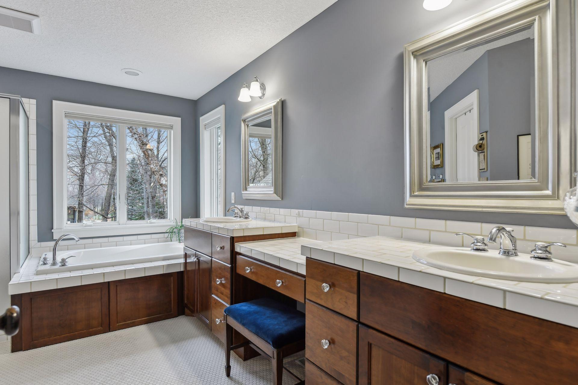 2855 Timberview Trail