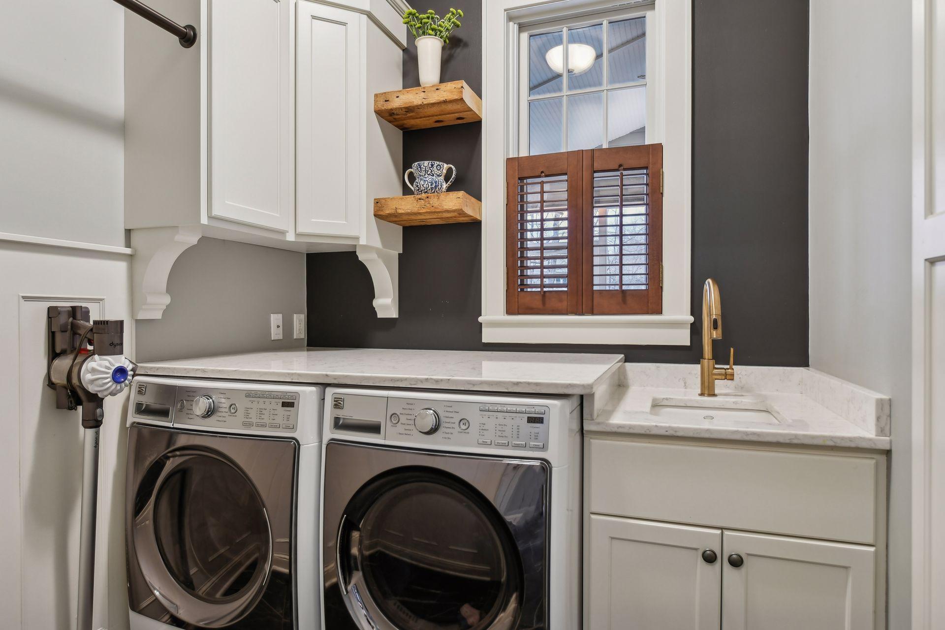 2855 Timberview Trail