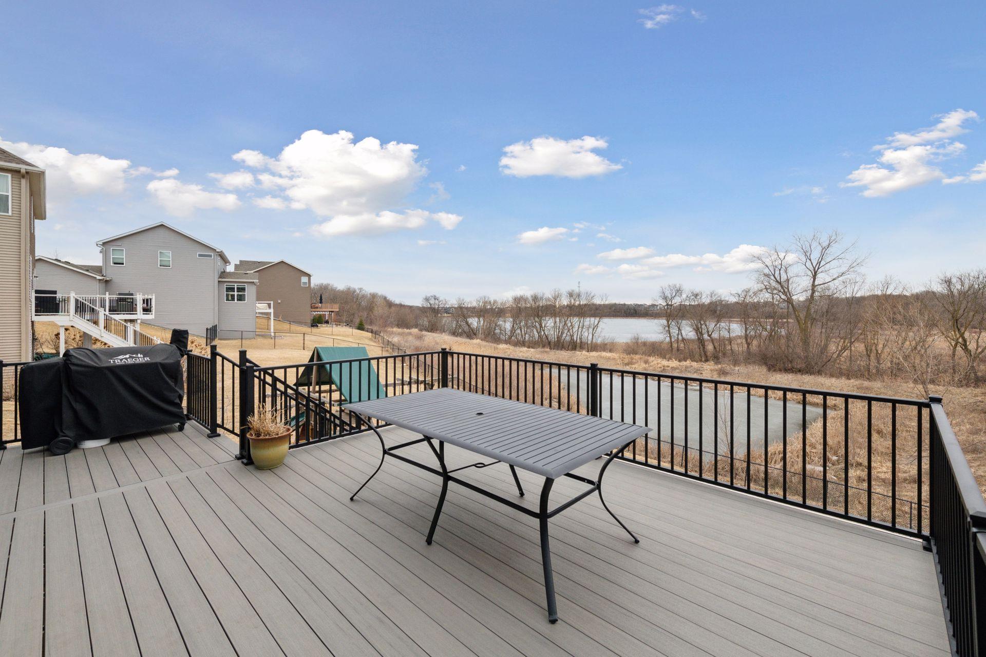 2805 Heron Lane