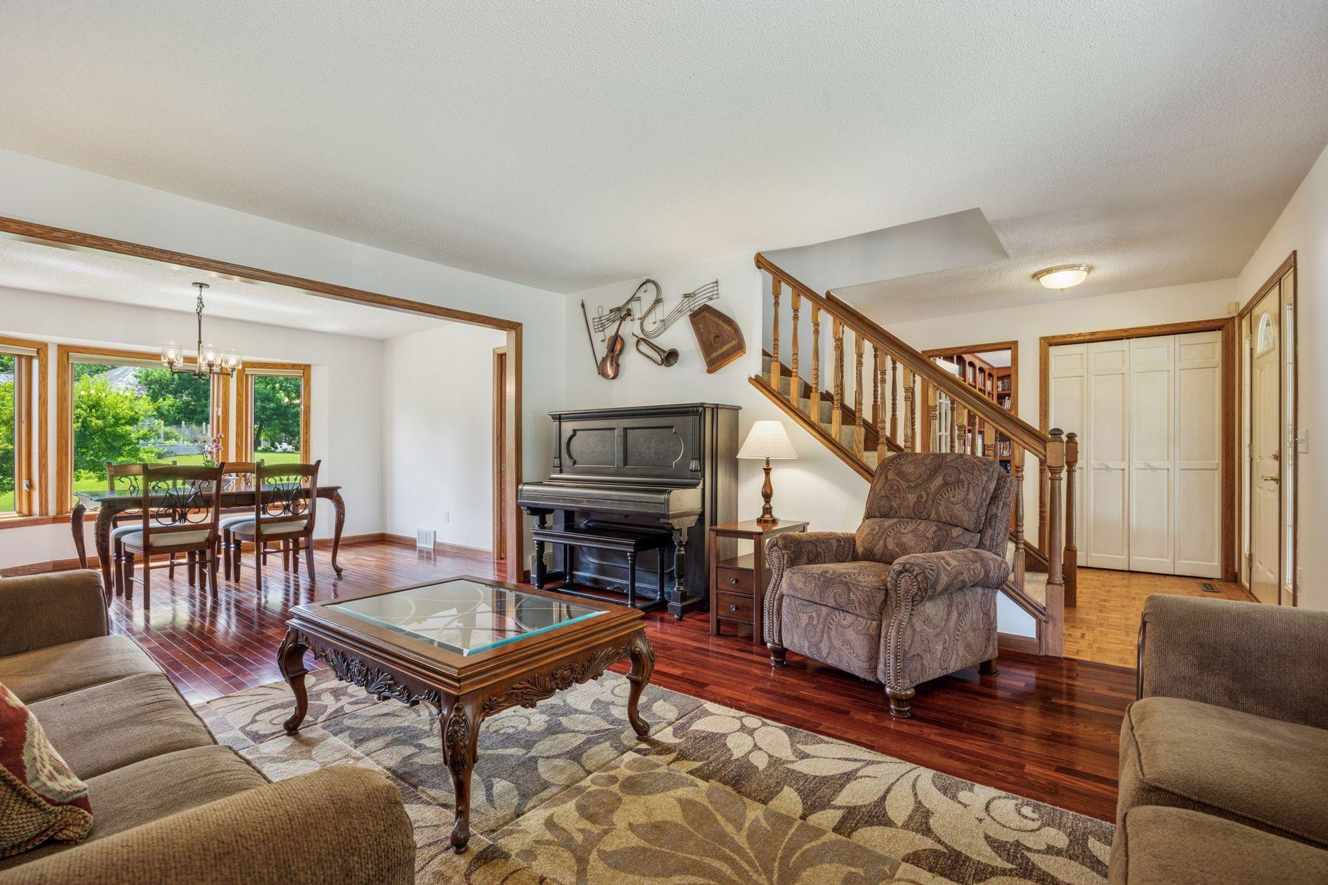 13525 Oak Hill Court