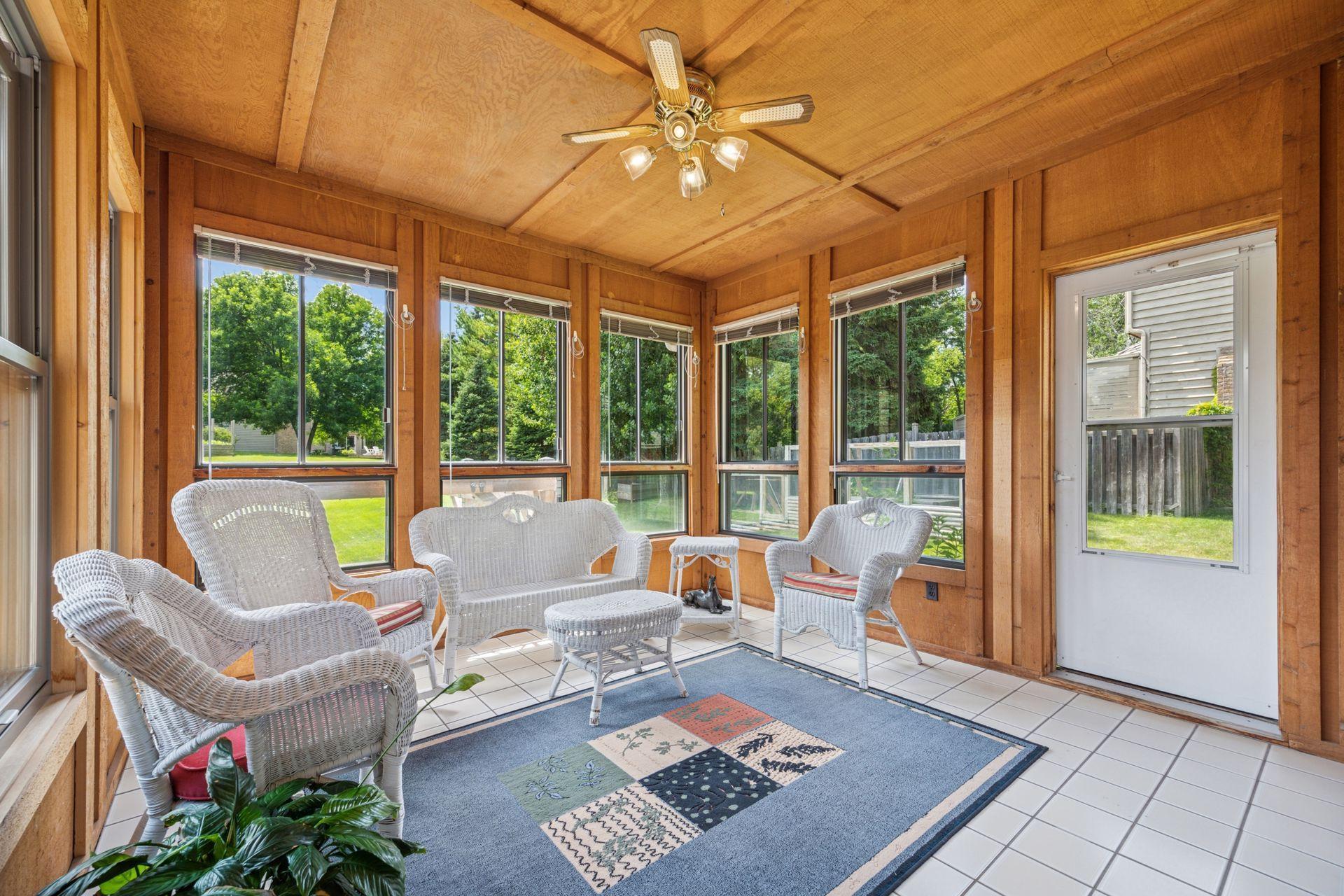 13525 Oak Hill Court