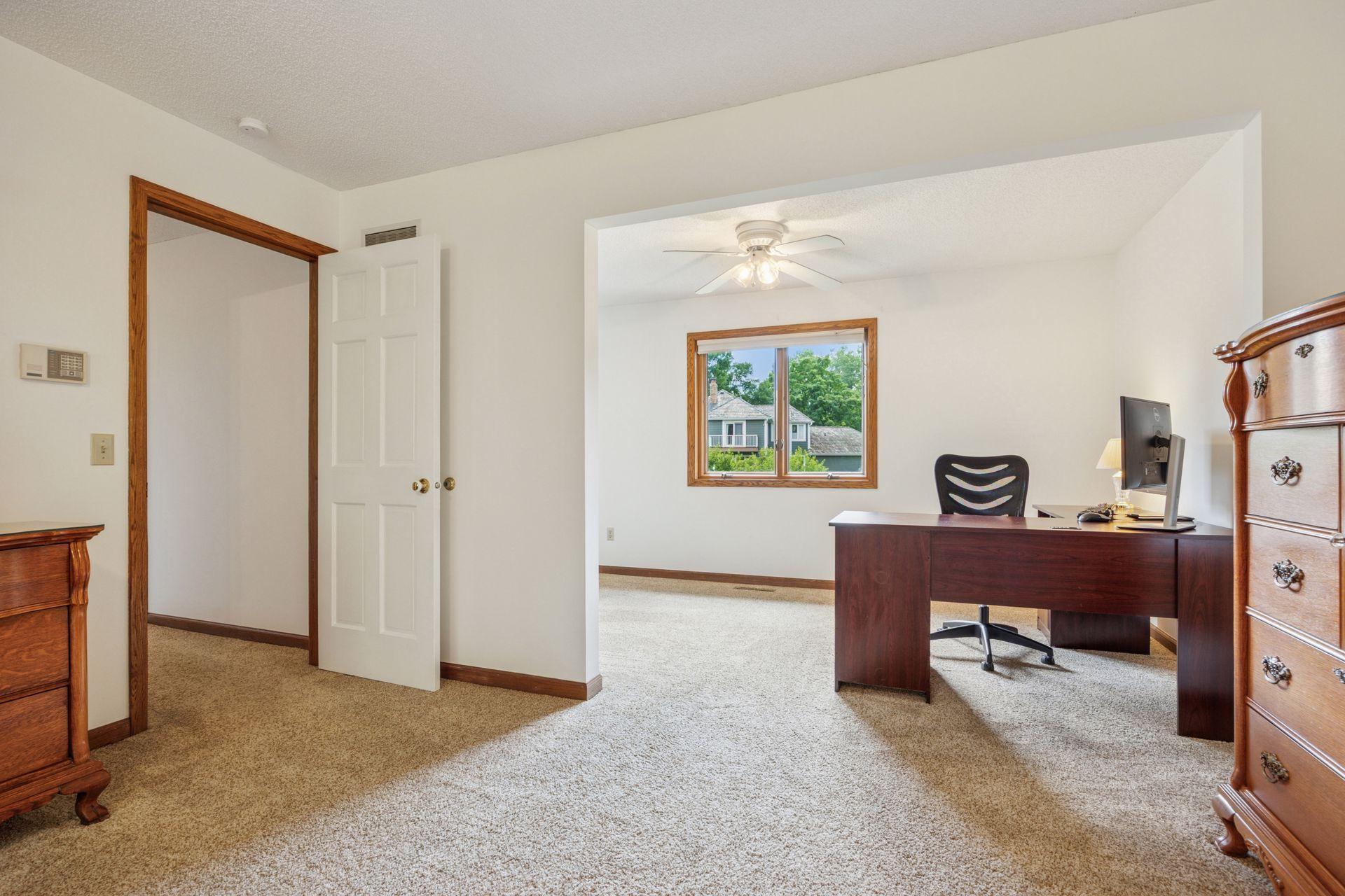 13525 Oak Hill Court