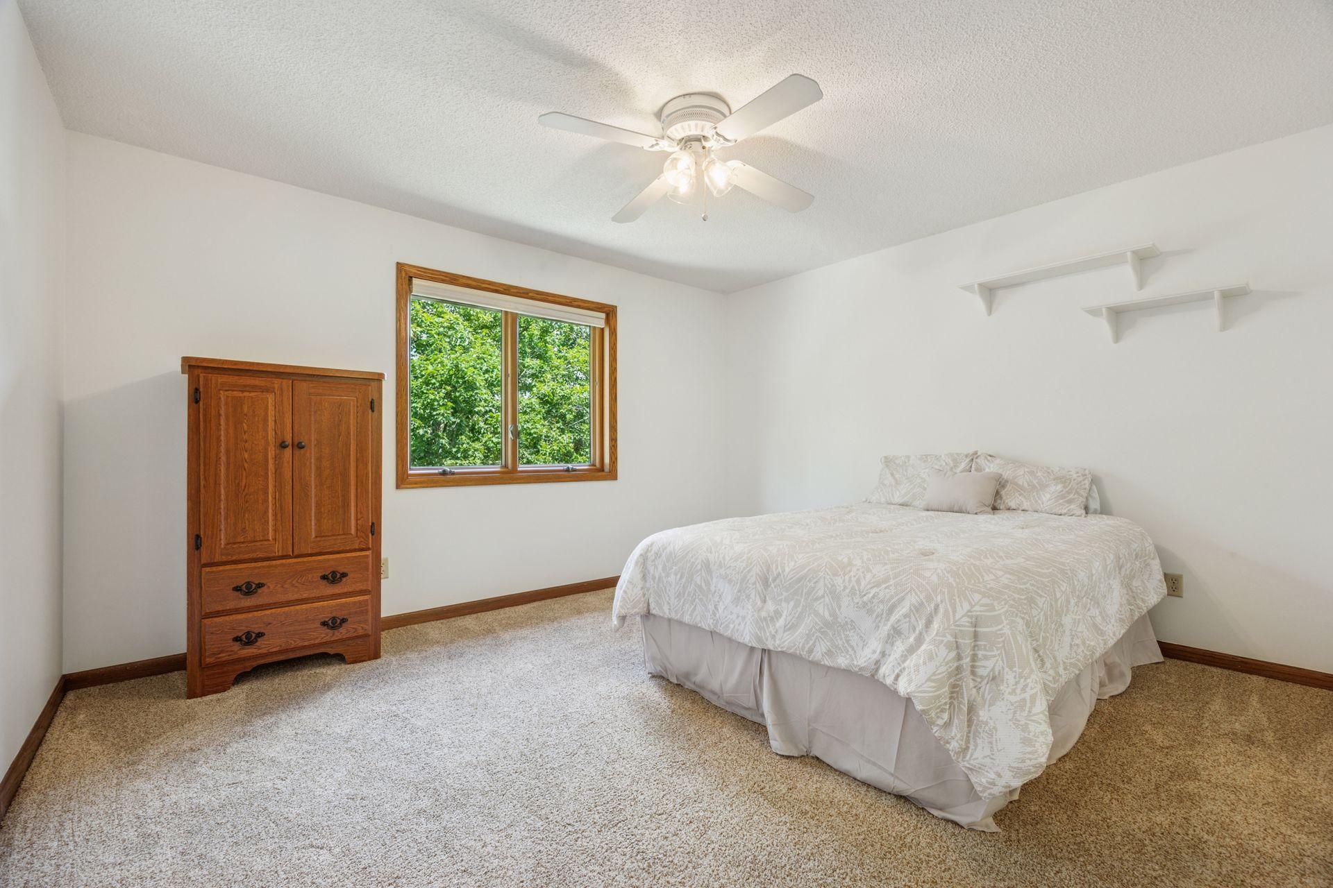 13525 Oak Hill Court