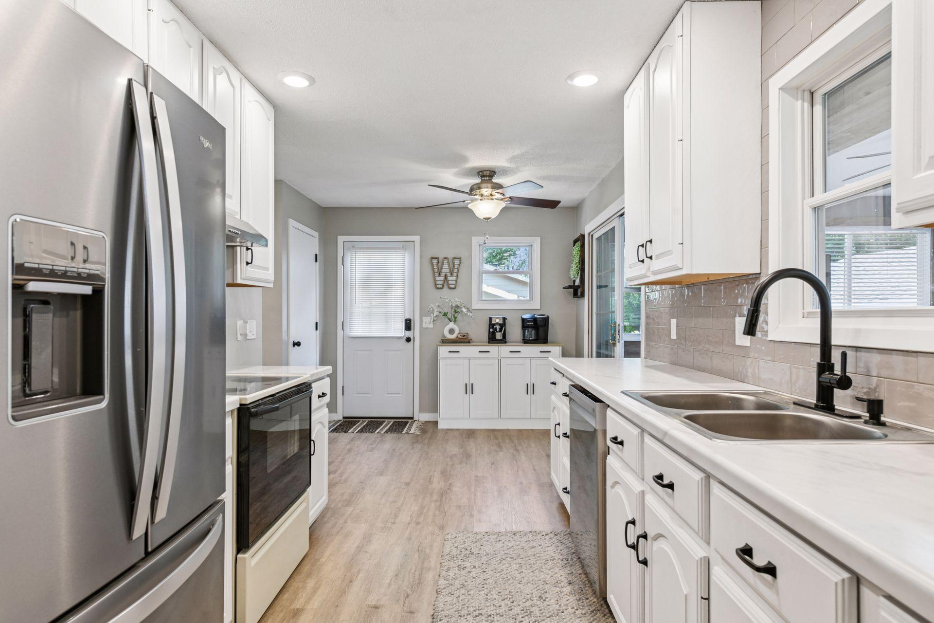 406 Adams Drive W
