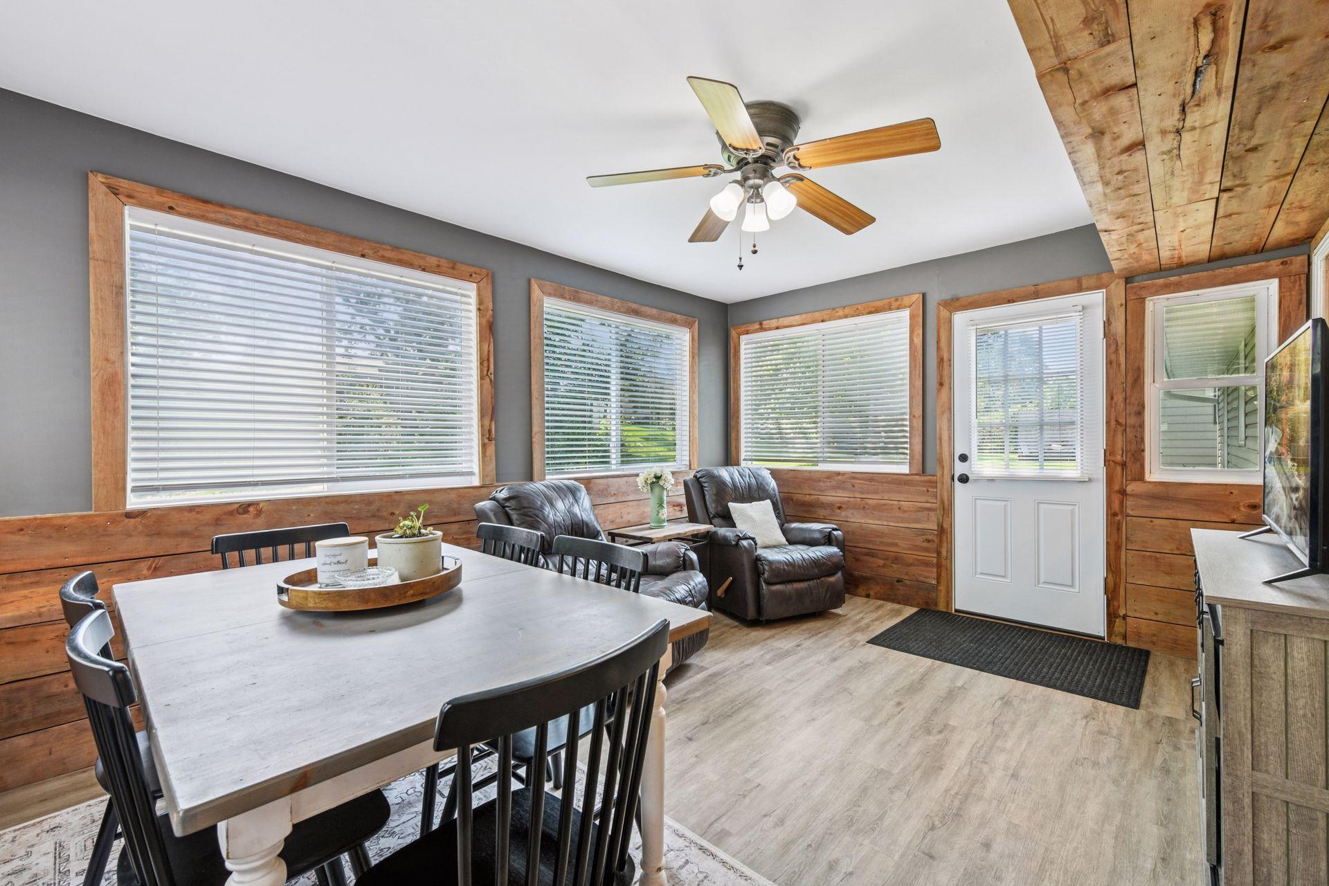 406 Adams Drive W