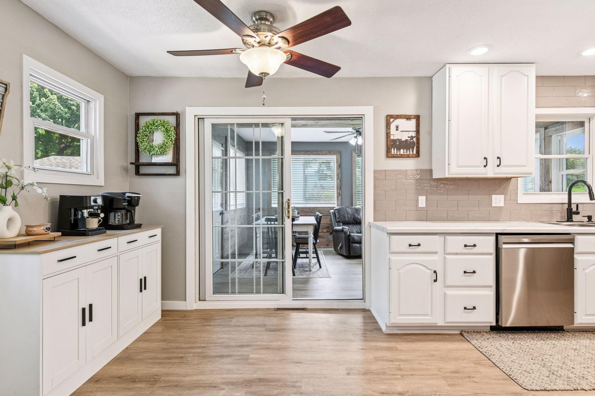 406 Adams Drive W