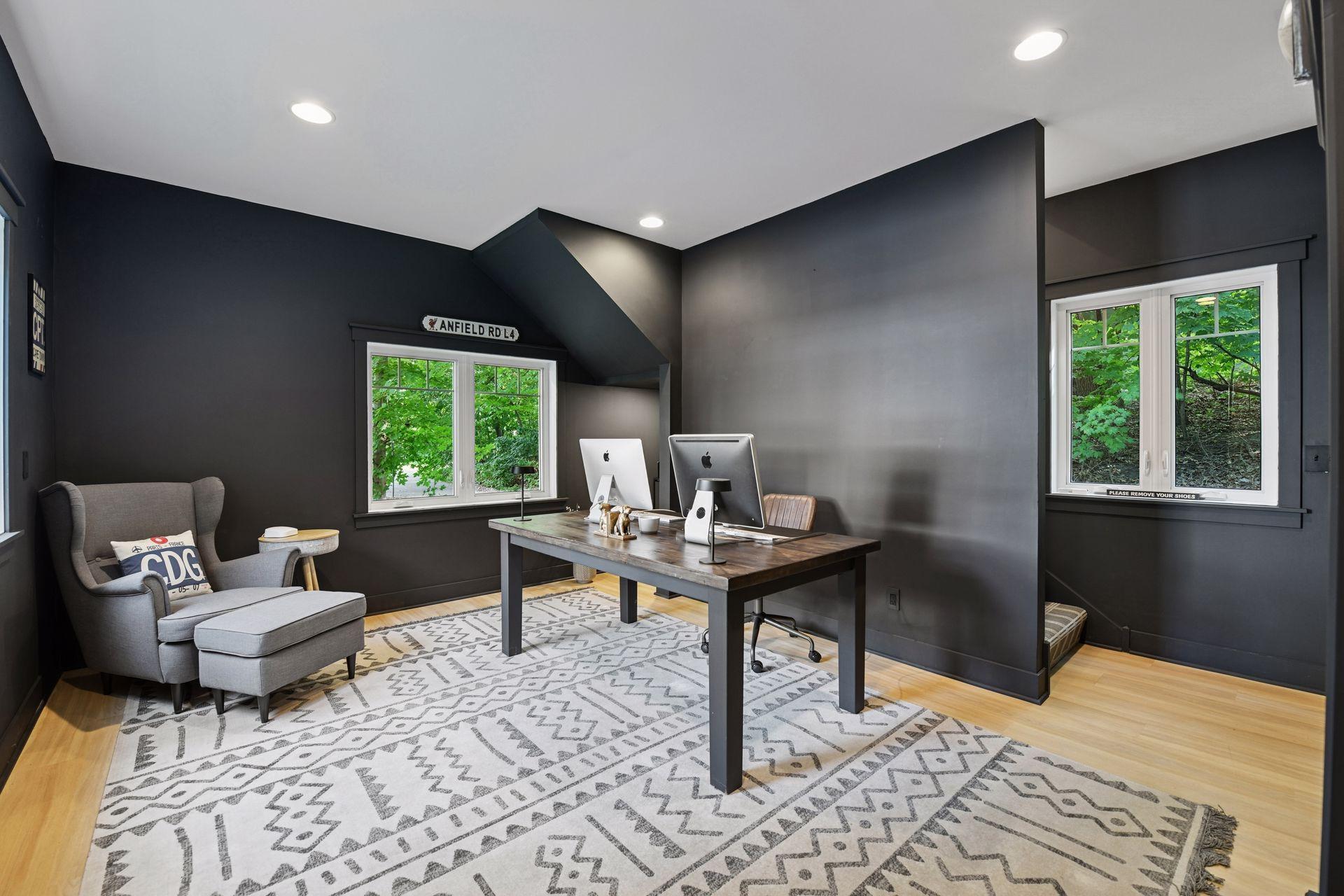 20355 Lakeview Avenue