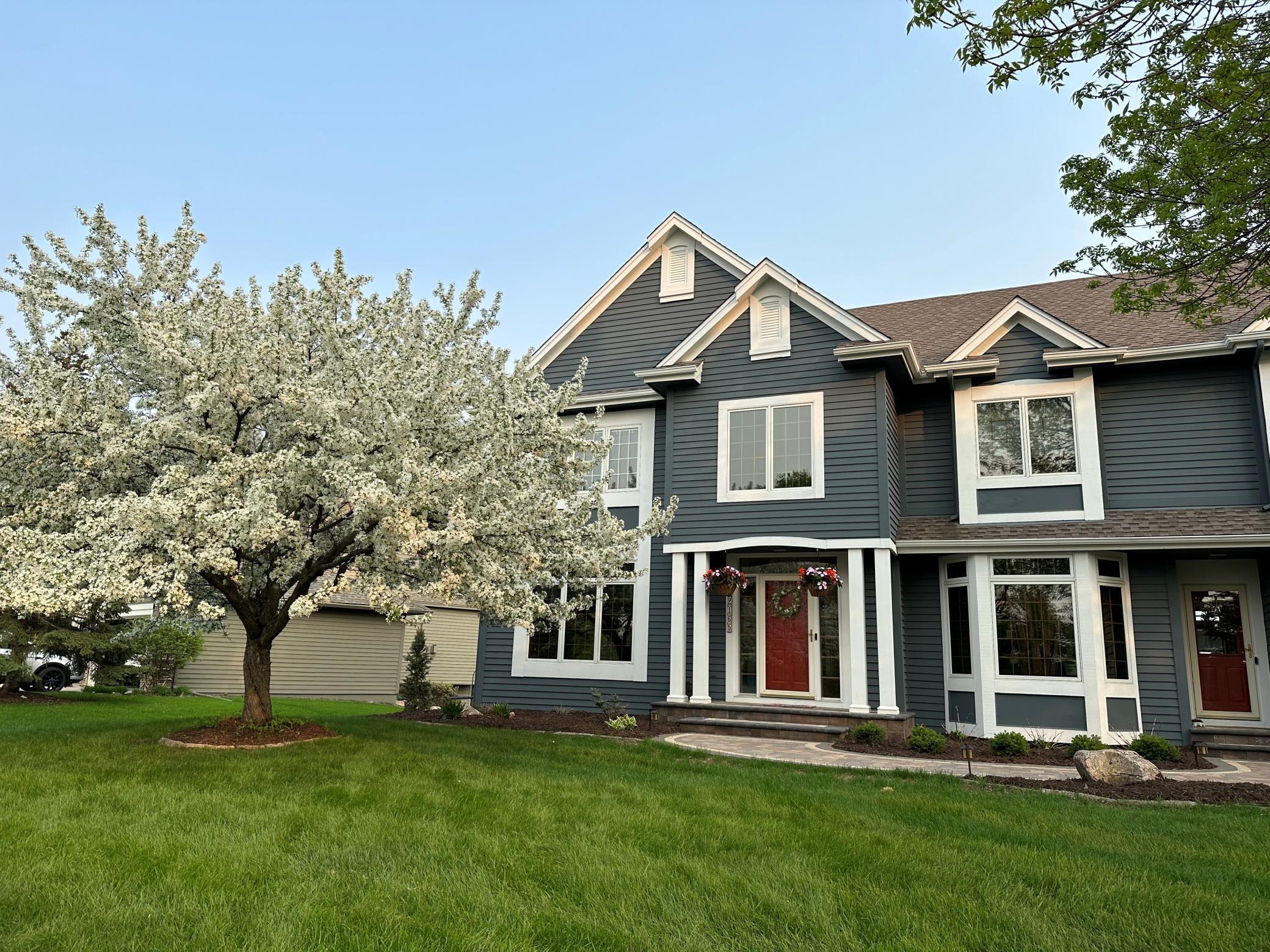 2165 Longacres Drive