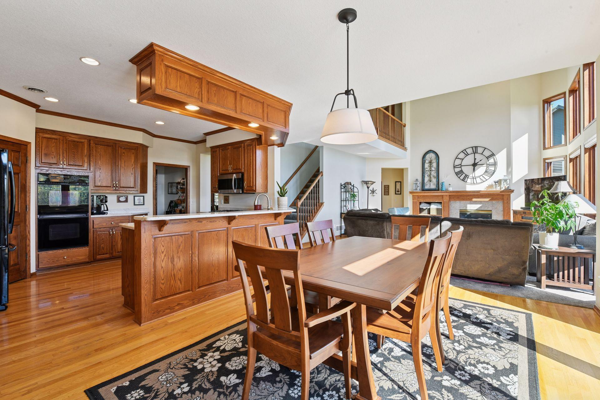 2165 Longacres Drive