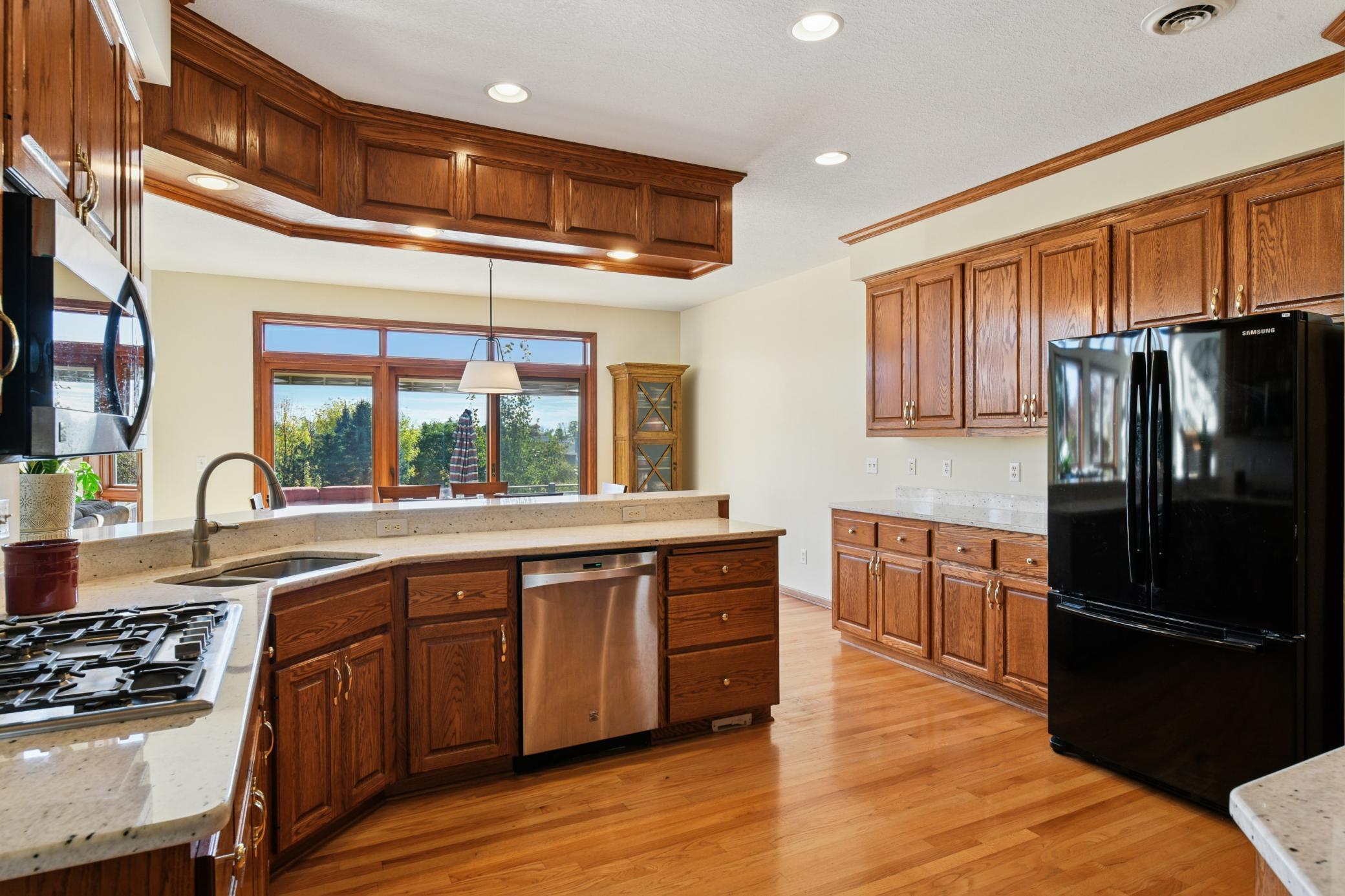 2165 Longacres Drive