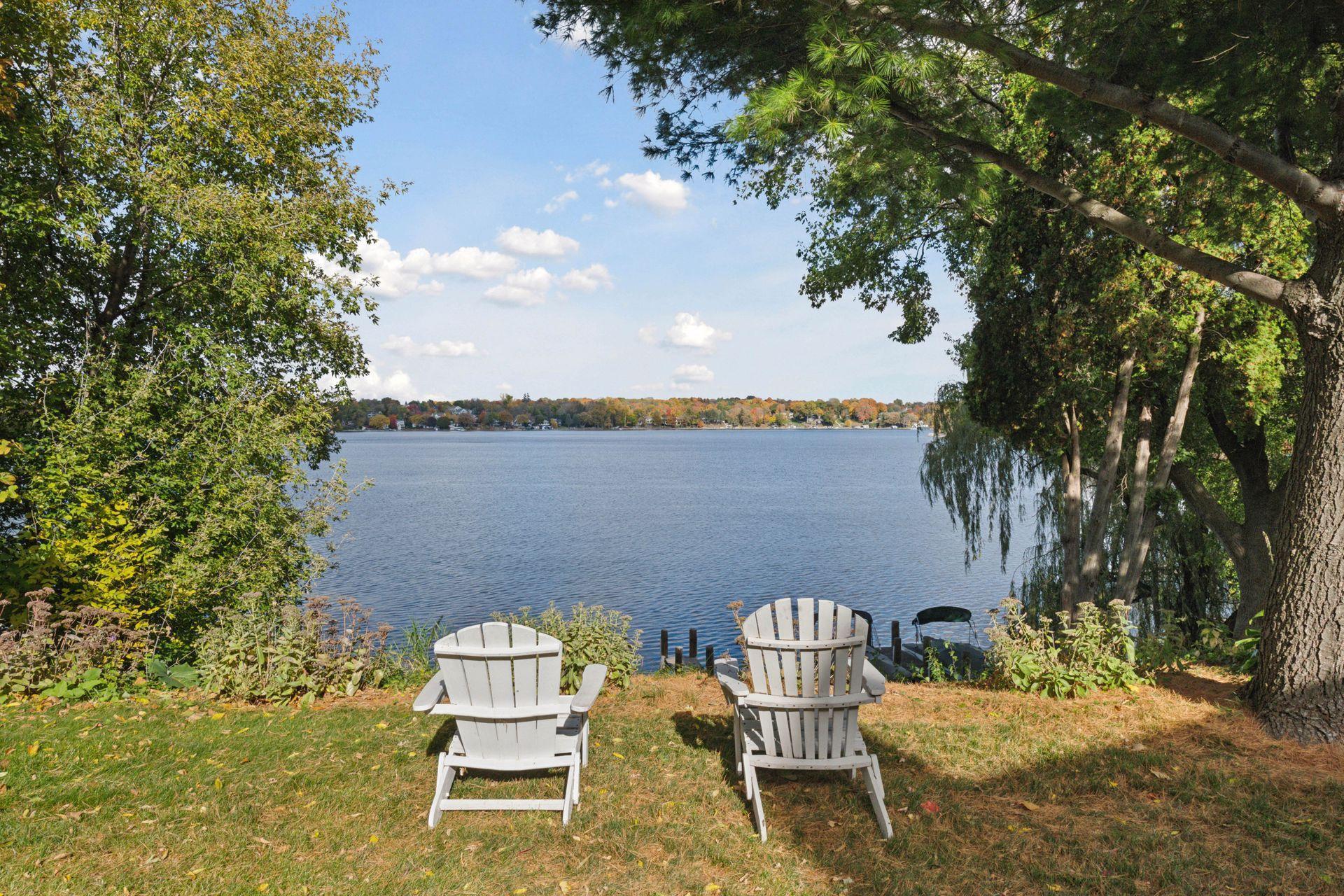 859 Excelsior Boulevard