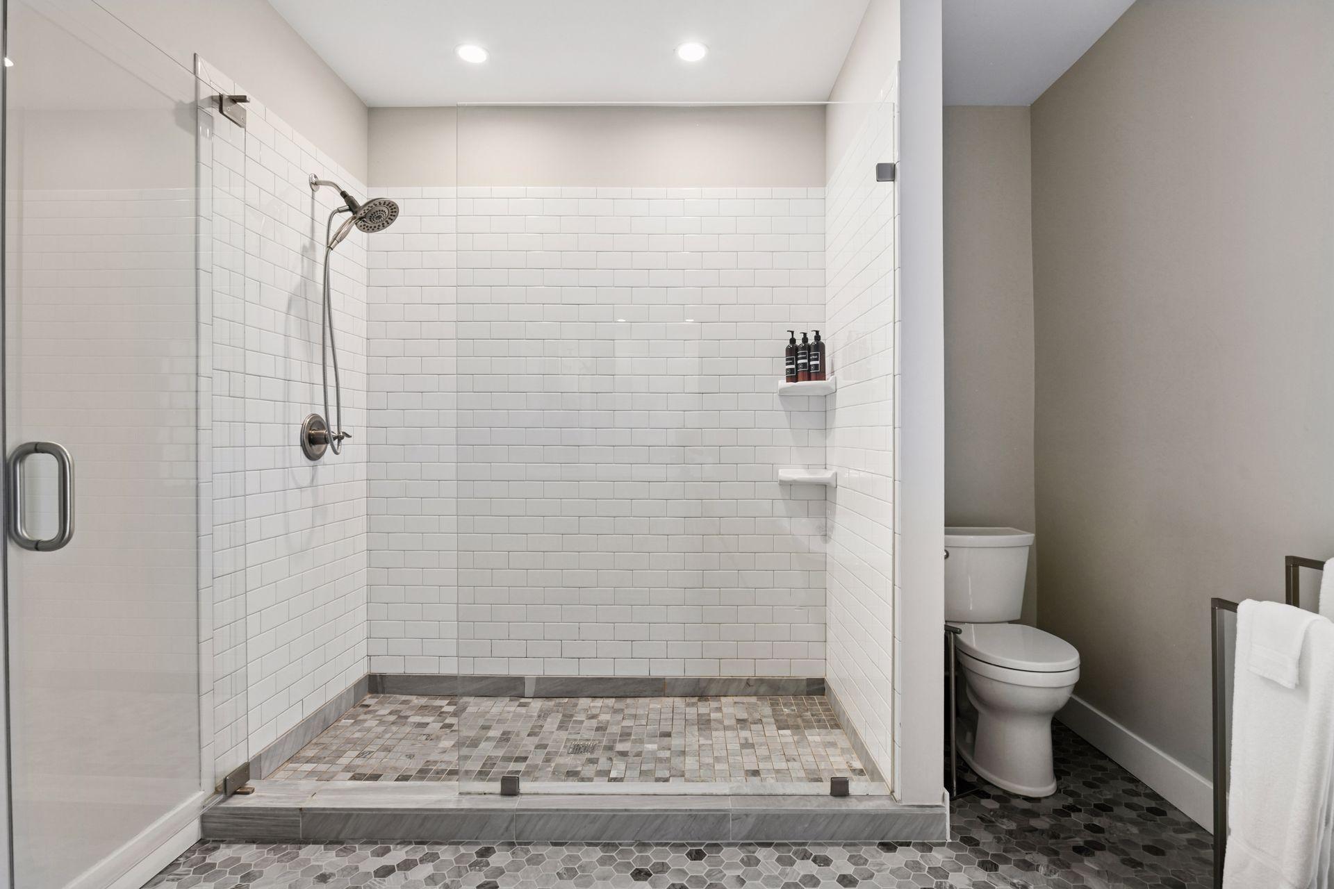 859 Excelsior Boulevard