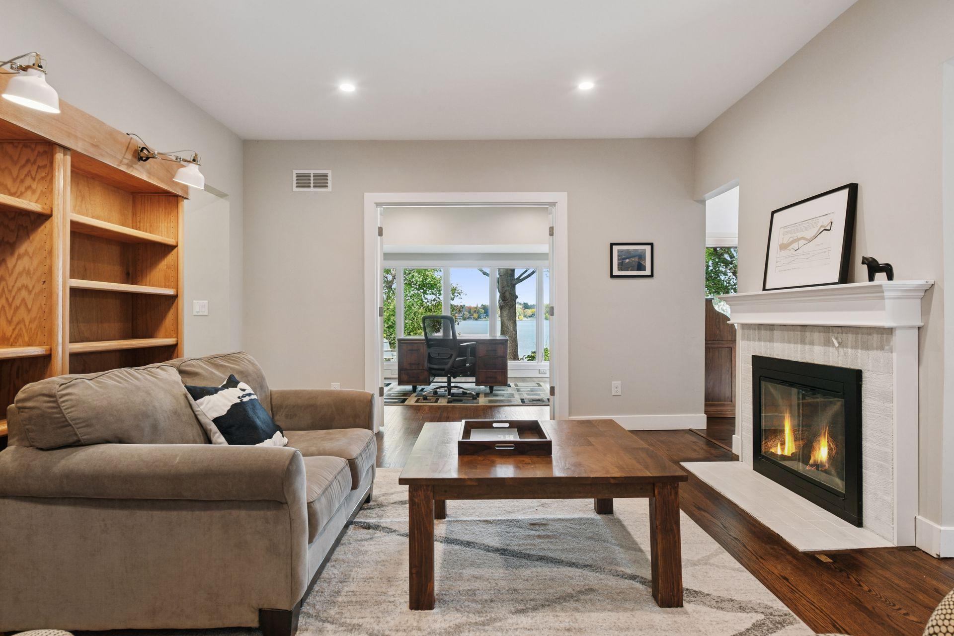 859 Excelsior Boulevard