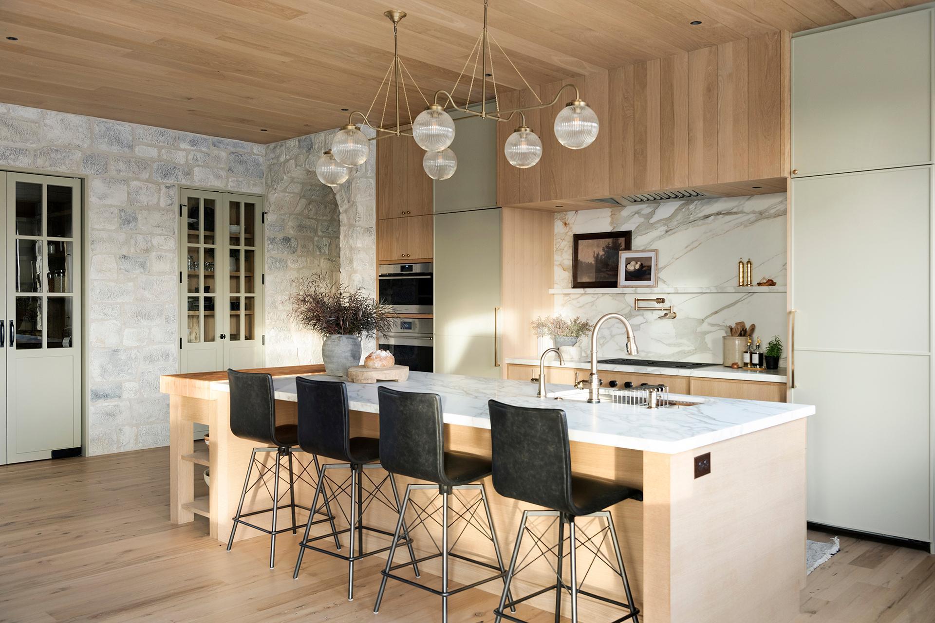 3941x White Oak Lane