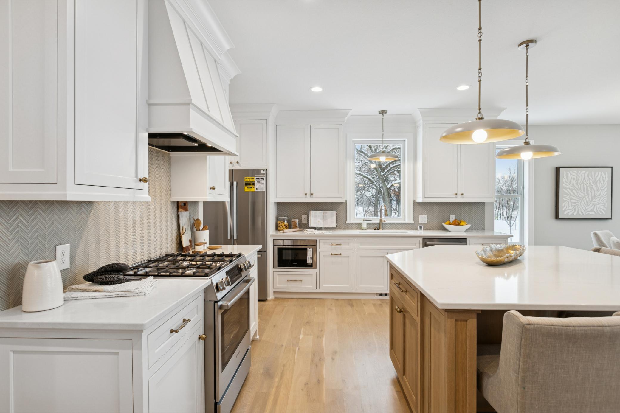 3921 White Oak Lane