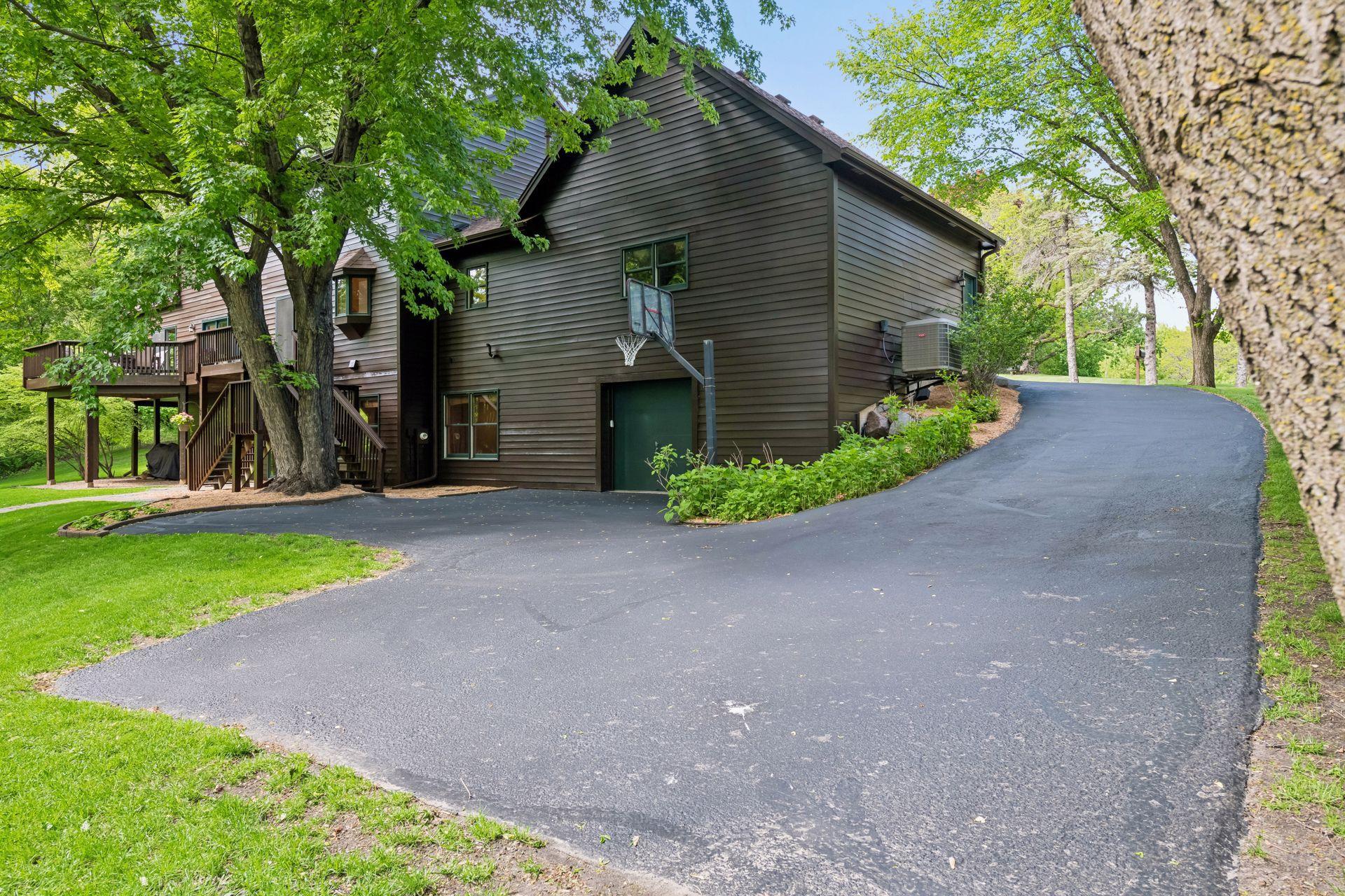 4845 Hamilton Road