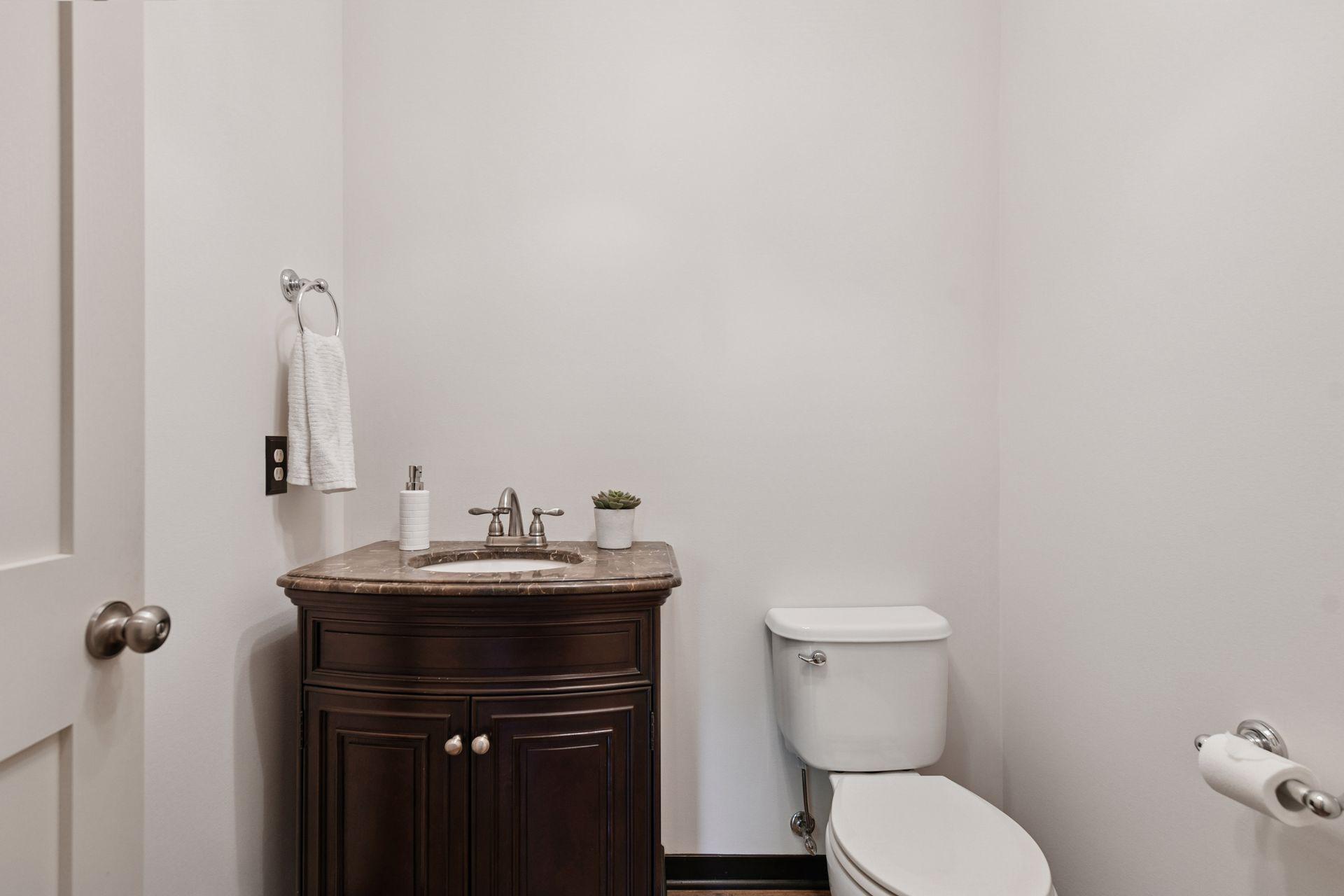 8627 Lake Riley Drive