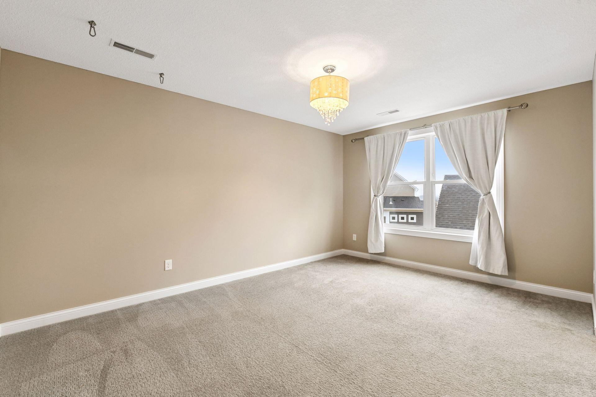 16571 Reeder Ridge