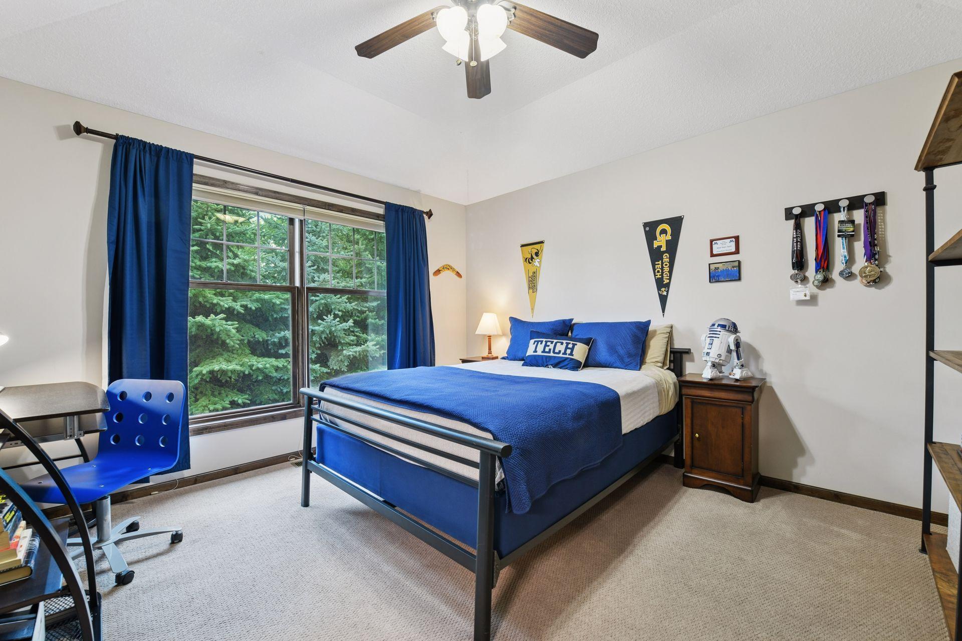 6930 Lake Harrison Circle