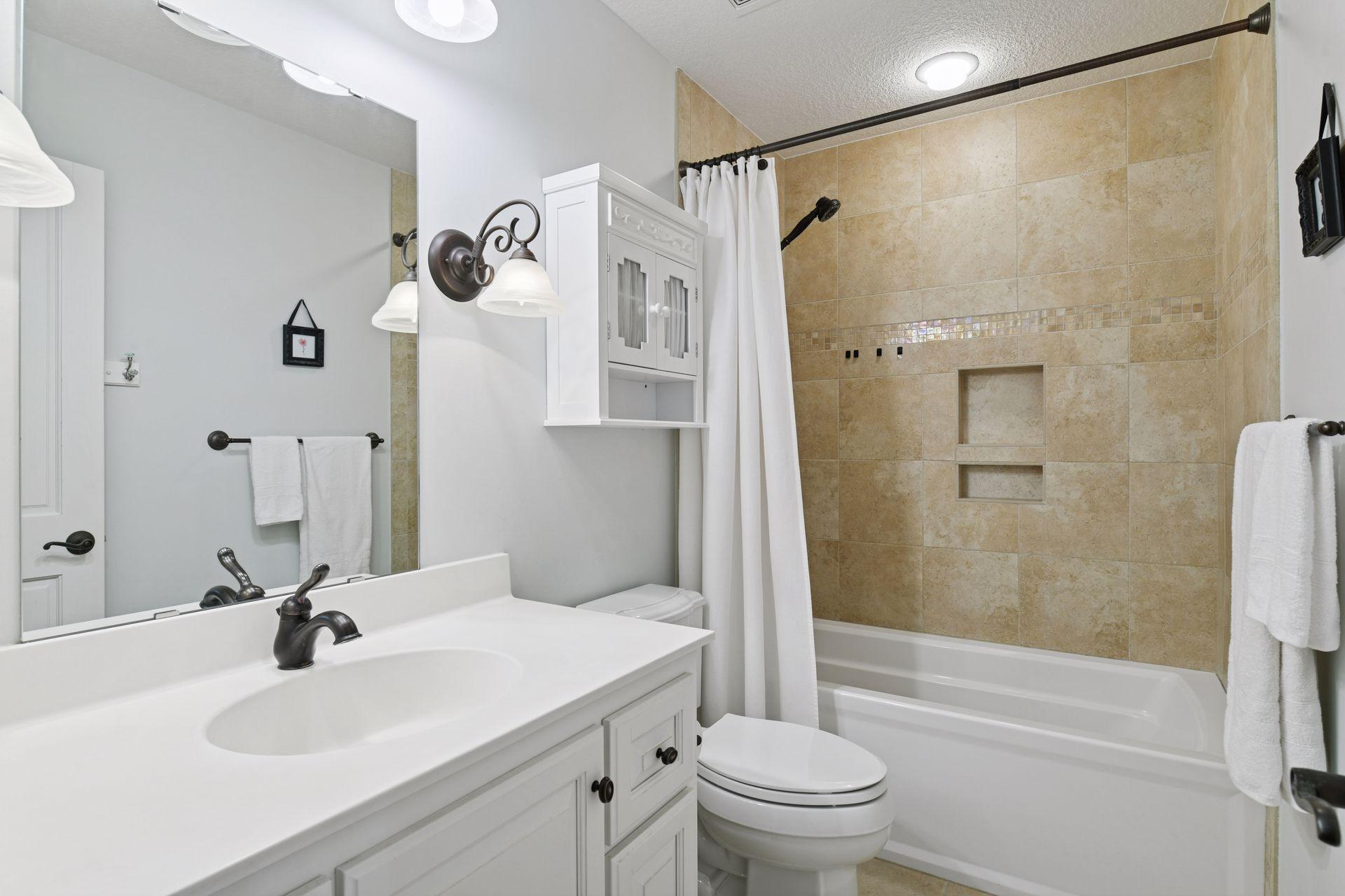 6930 Lake Harrison Circle