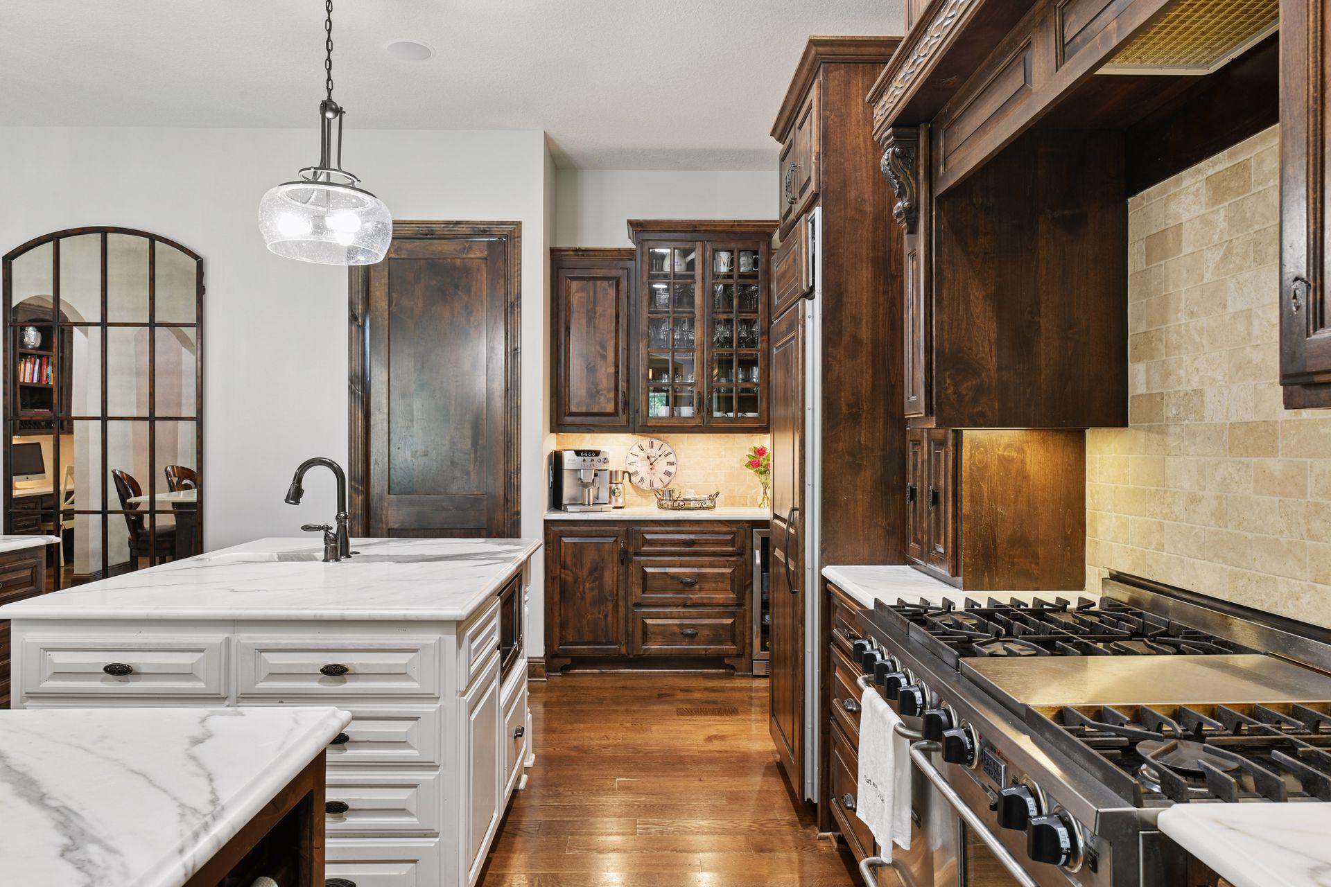 6930 Lake Harrison Circle