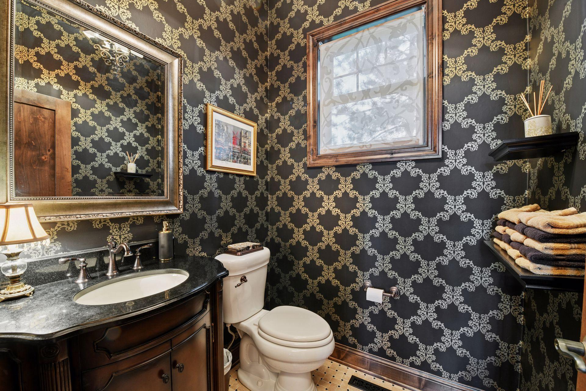 6930 Lake Harrison Circle