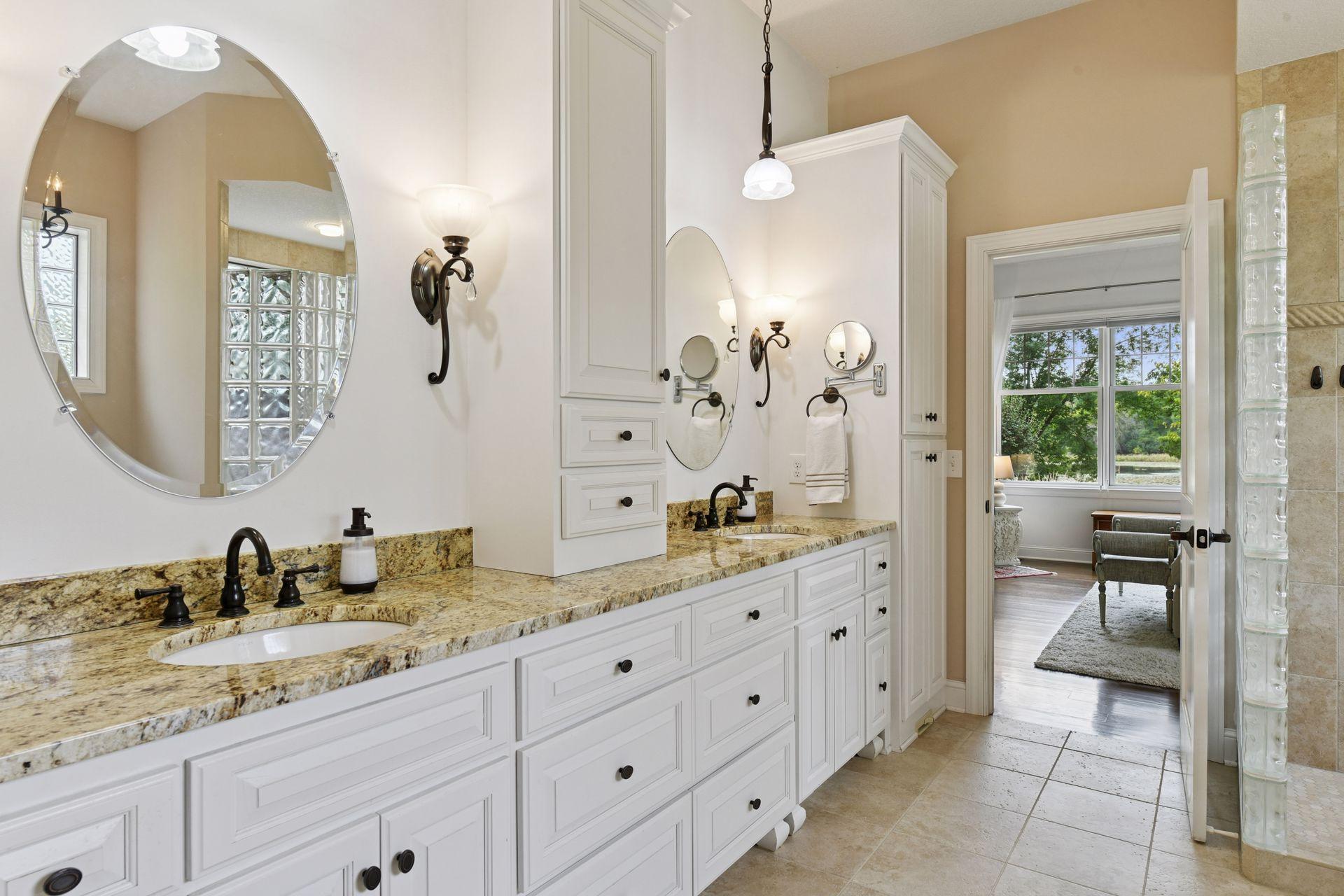 6930 Lake Harrison Circle