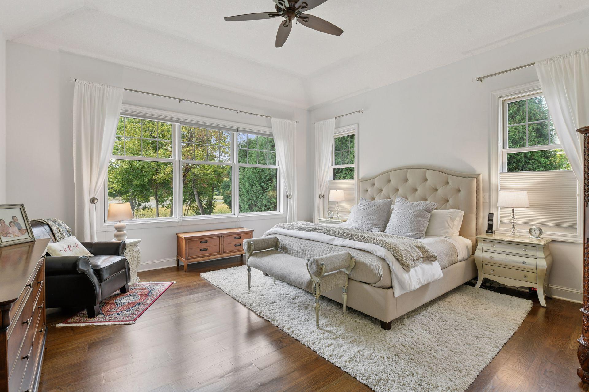 6930 Lake Harrison Circle