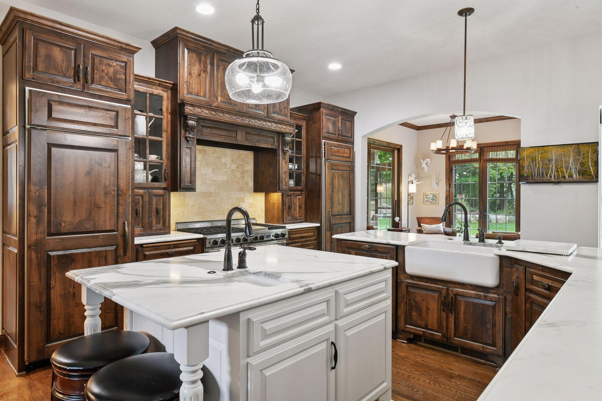 6930 Lake Harrison Circle