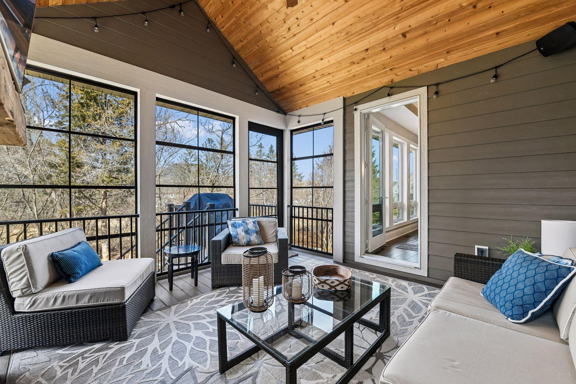 9264 Hawkcrest Court