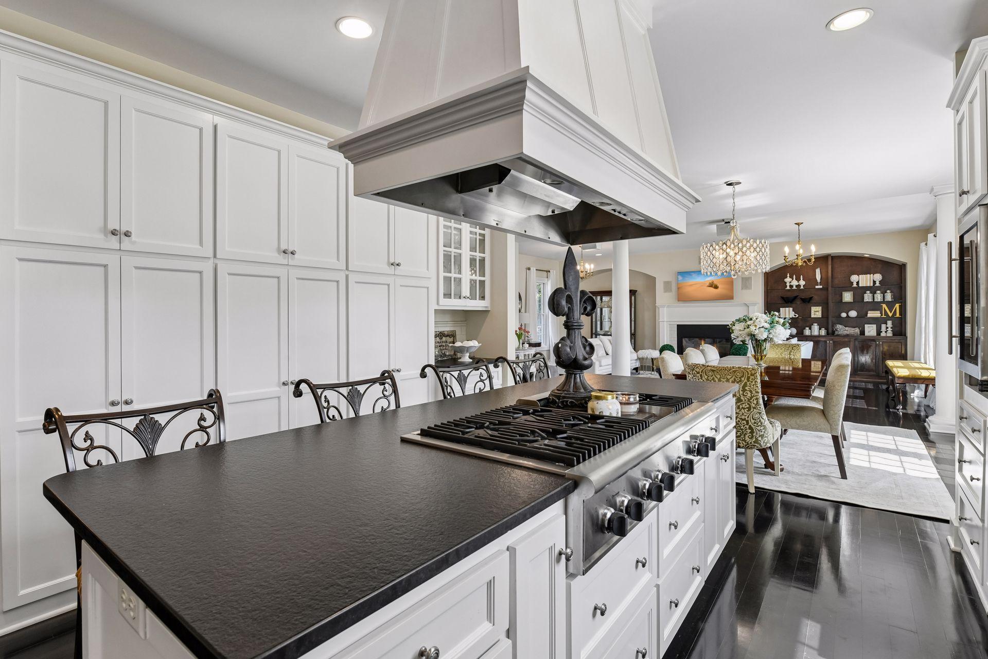 8585 Kelzer Pond Drive