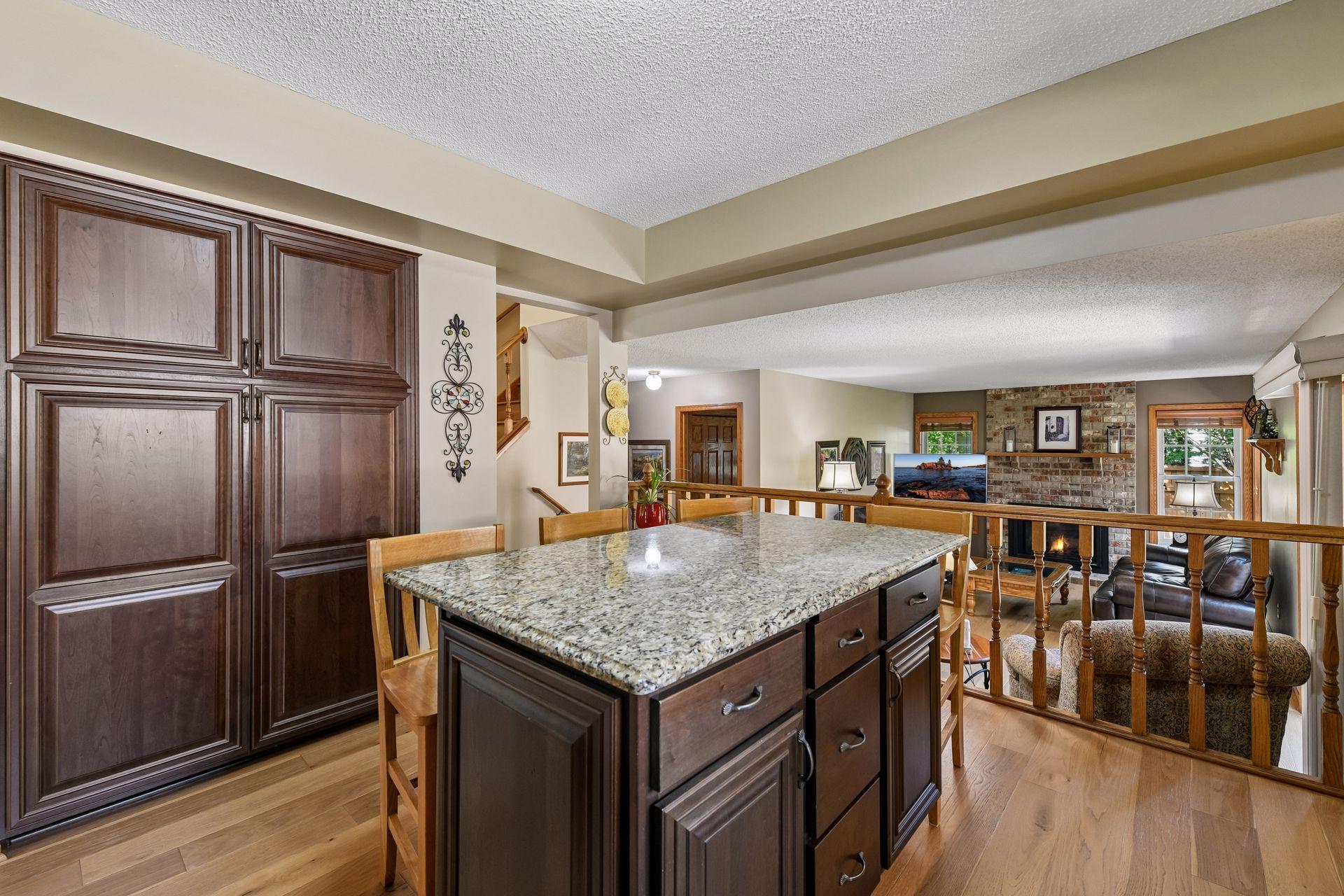 6601 Arlington Court