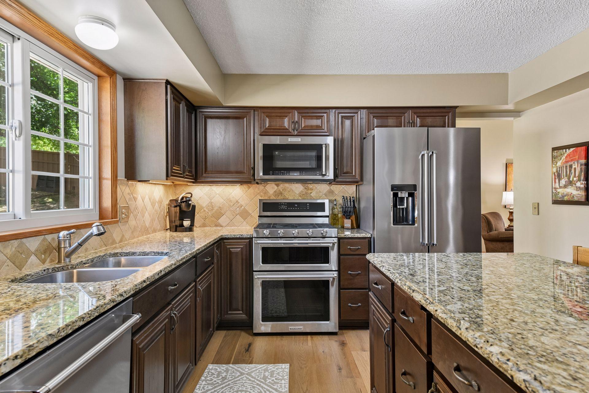 6601 Arlington Court