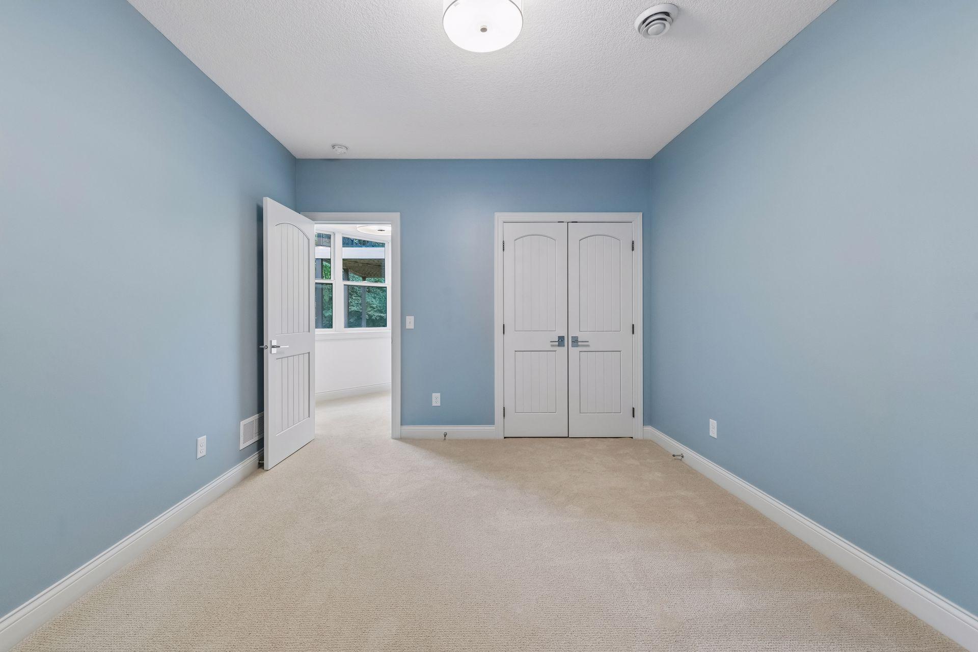 3419 Groveland Lane