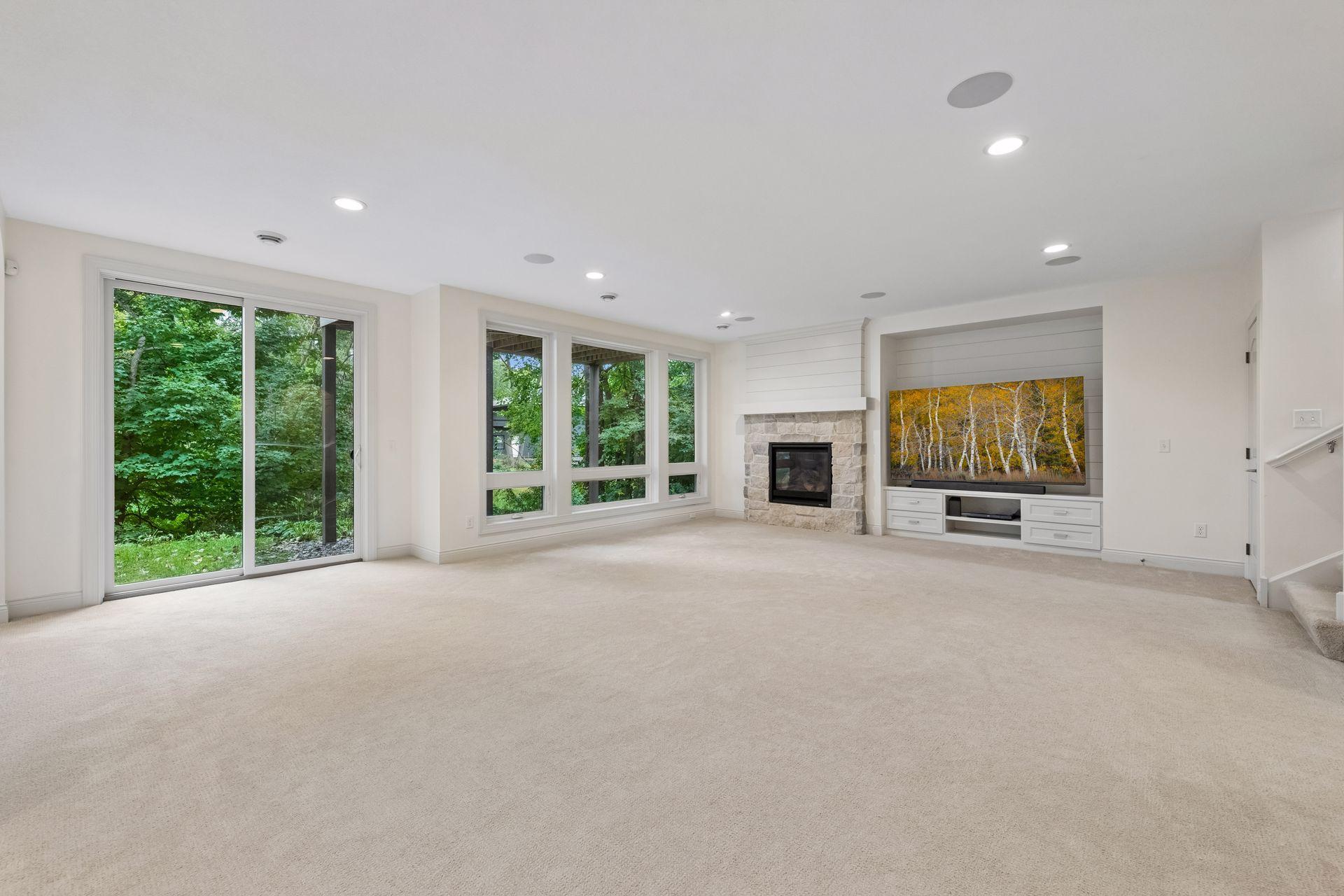 3419 Groveland Lane