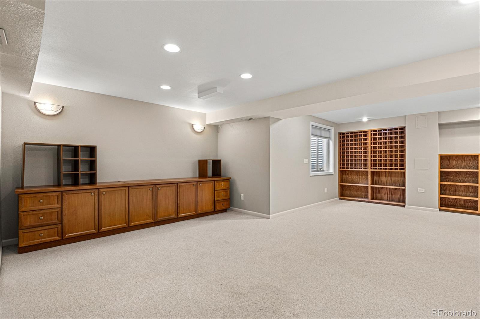 851 W Dry Creek Road