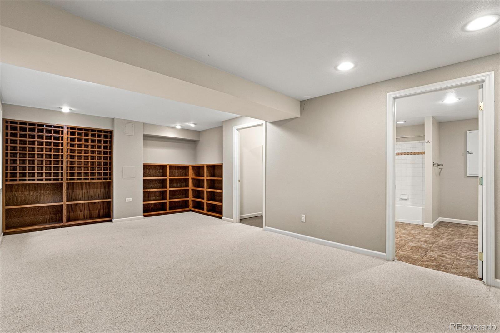 851 W Dry Creek Road