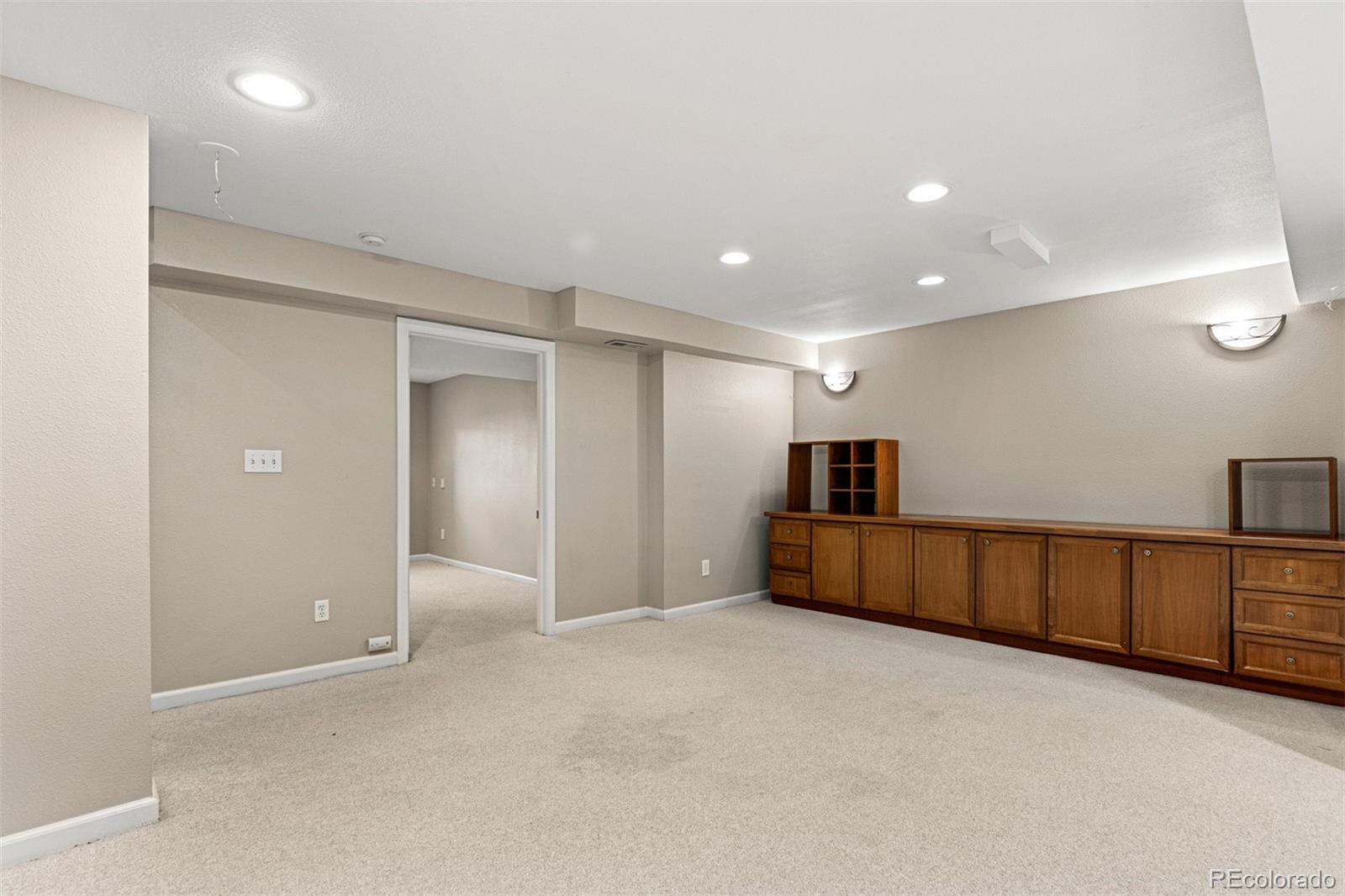 851 W Dry Creek Road