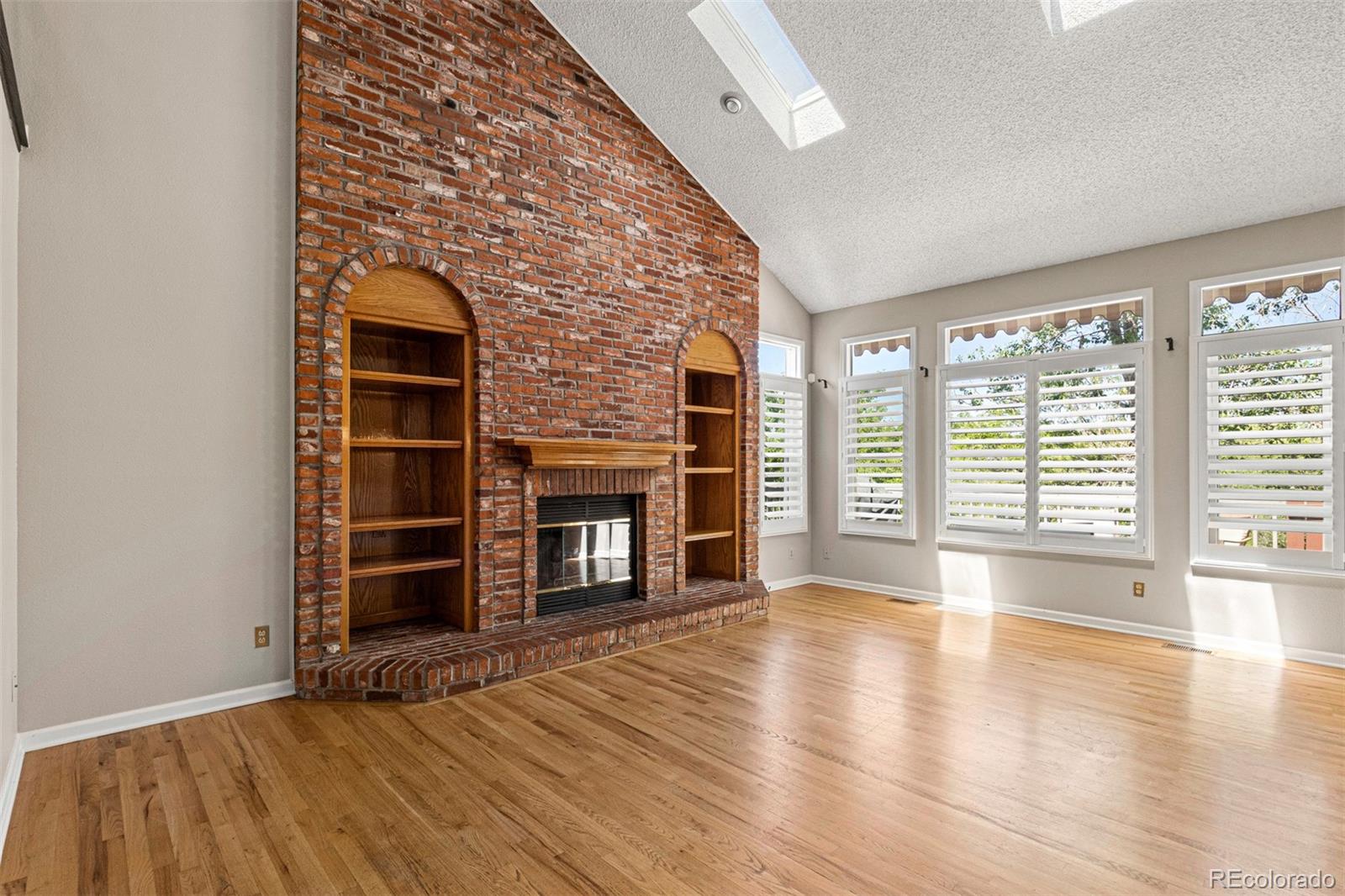 851 W Dry Creek Road