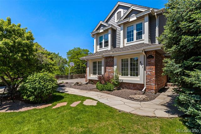 851 W Dry Creek Road