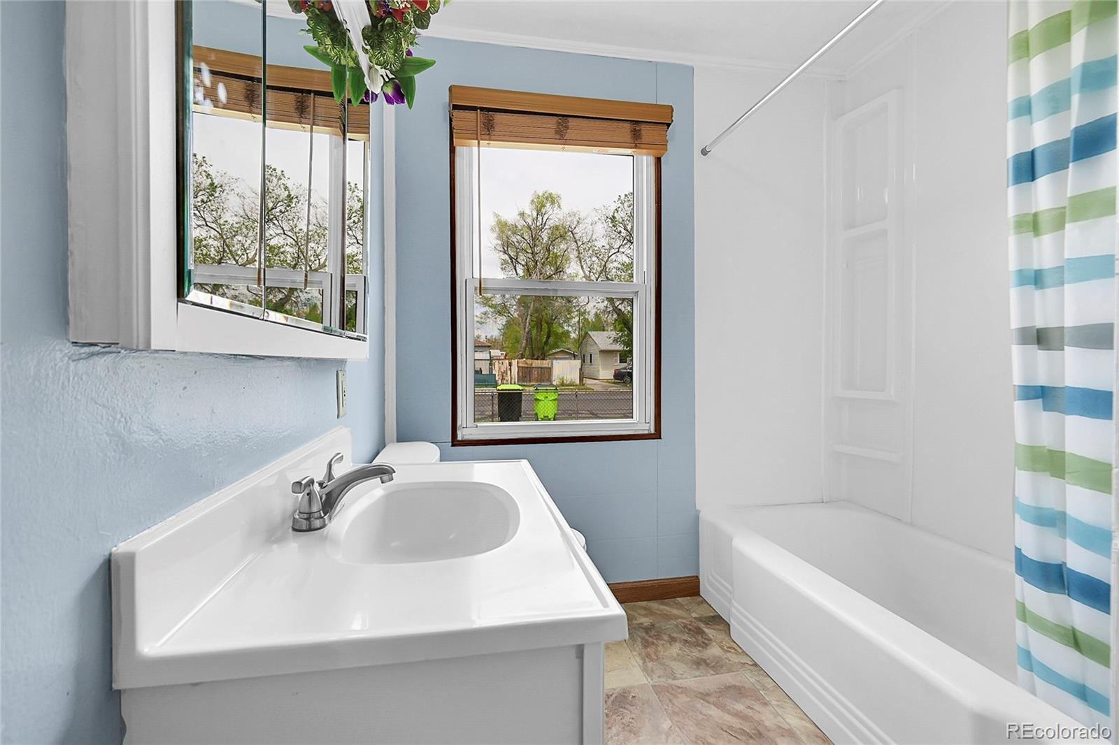 2101 S Corona Avenue